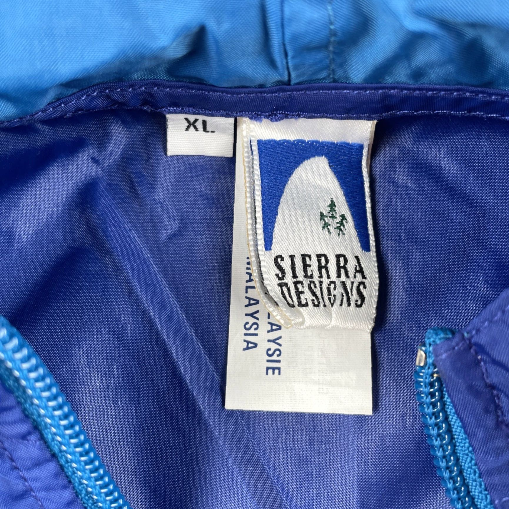 Sierra Designs VINTAGE Sierra Designs XL Blue Full Zip Hooded Windbreaker Jacket Packable Layer Mens Windbreaker 90s Outdoor Outdoor Windbreaker Size US XL / EU 56 / 4 - 2 Thumbnail