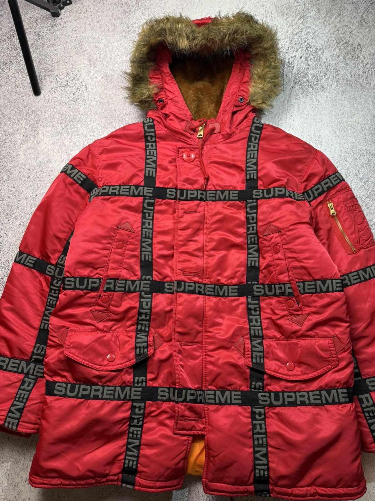 Supreme Supreme Logo Tape N-3B Parka Size US M / EU 48-50 / 2 - 6 Thumbnail