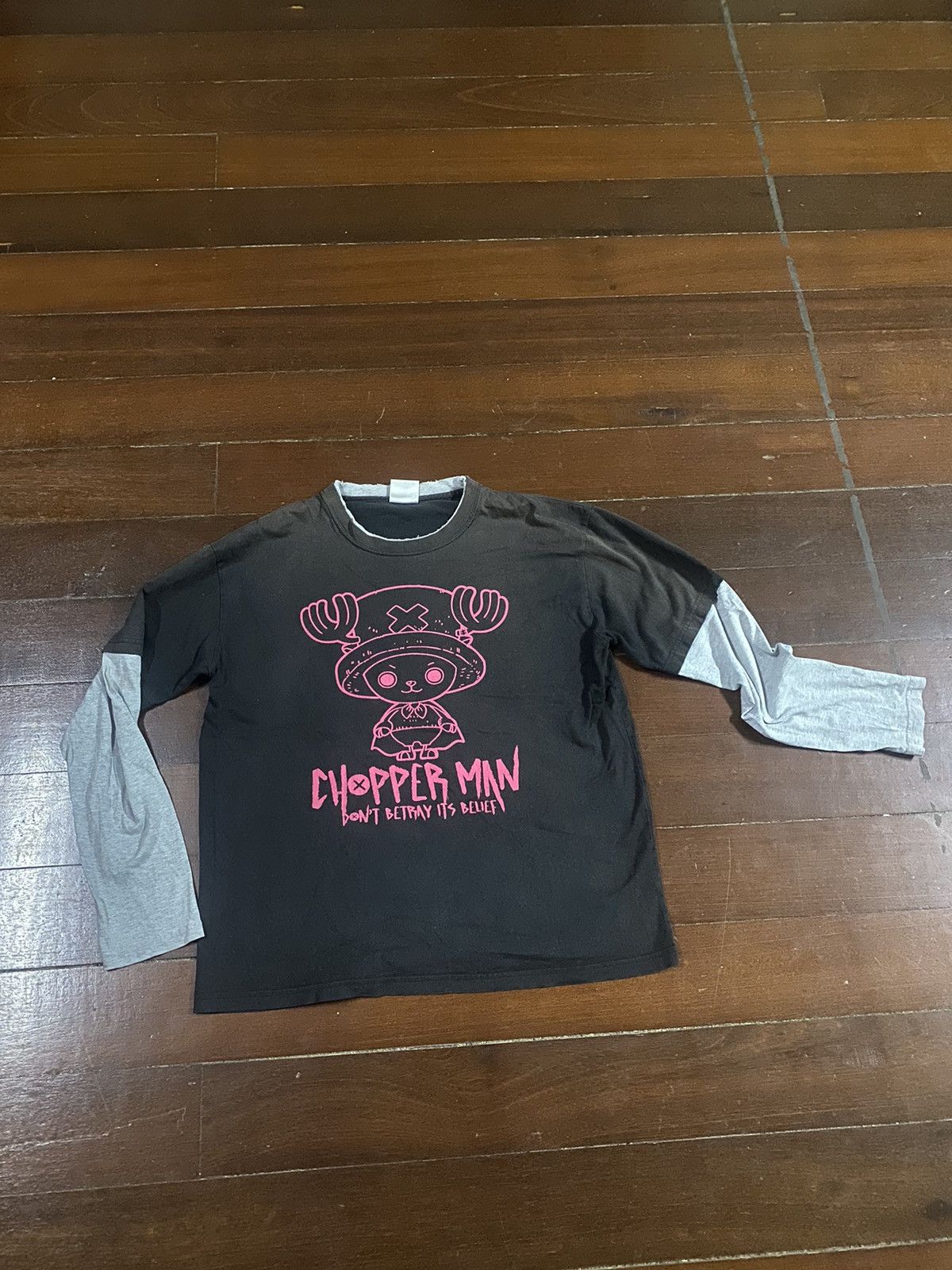 Anime Vintage ONE PIECE tony chopper man sun faded Anime Tee Size US XL / EU 56 / 4 - 2 Thumbnail