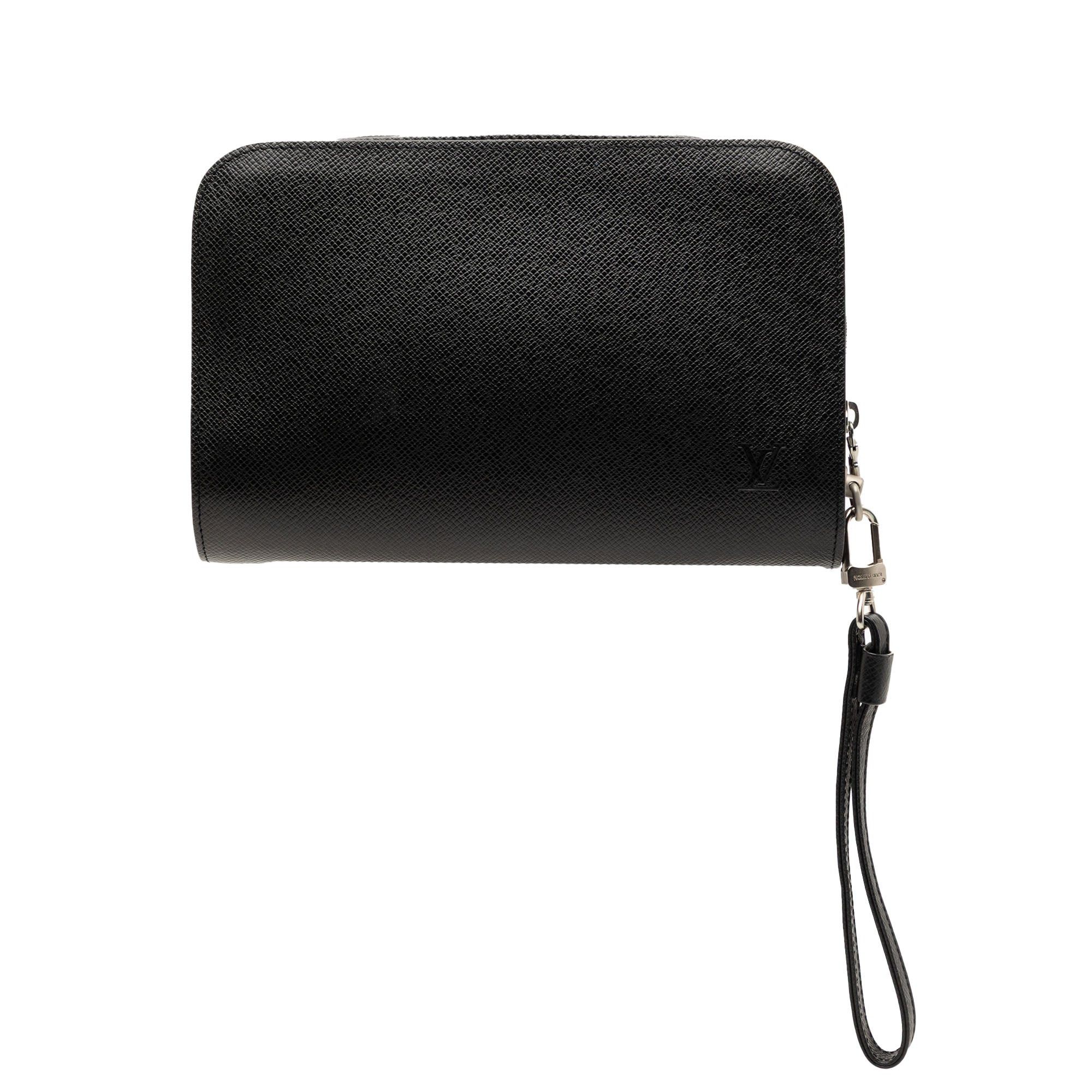 Louis Vuitton Taiga Pochette Baikal Size ONE SIZE - 1 Thumbnail