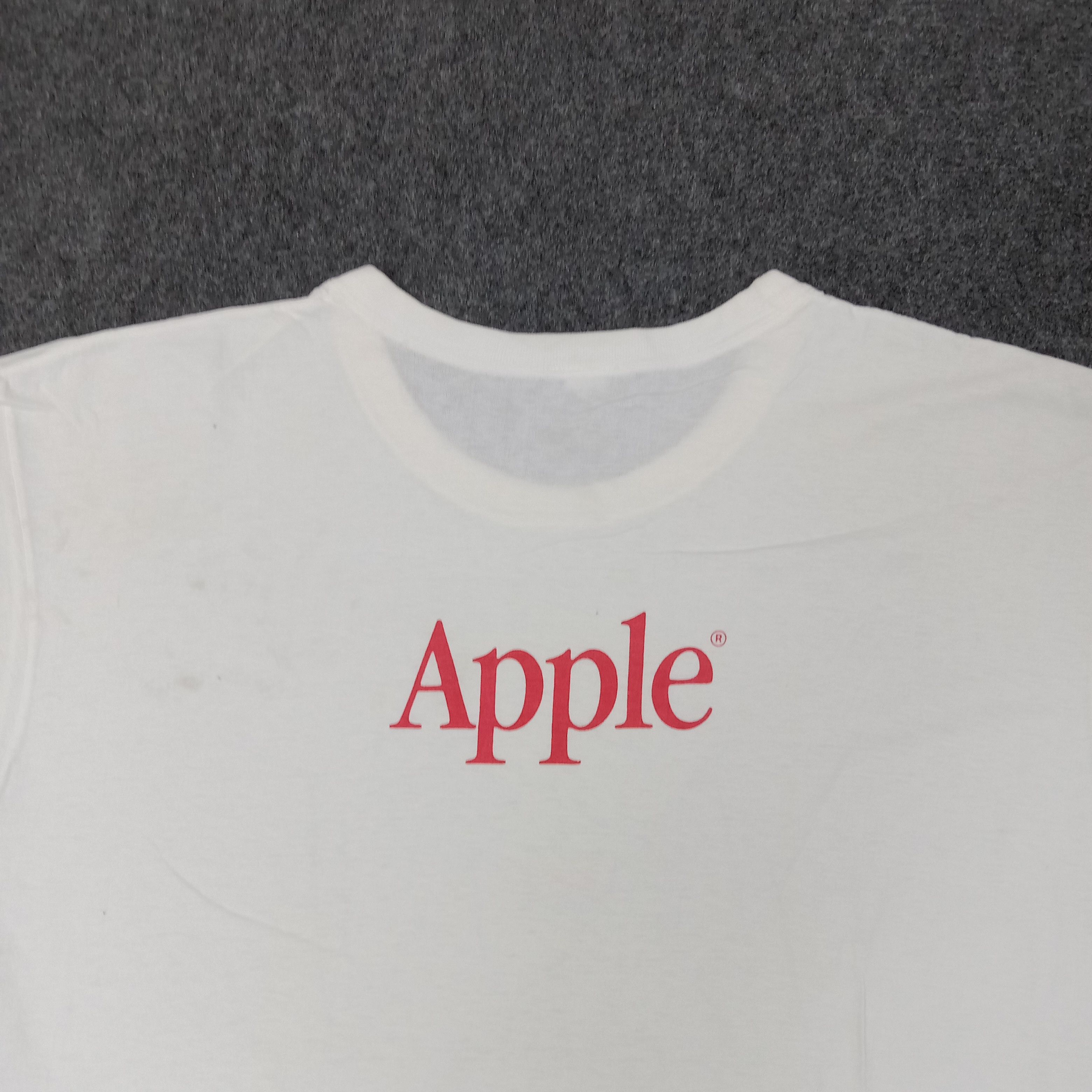 Apple Macintosh by Apple Product Promo Vintage Tshirt C259N10 Size US M / EU 48-50 / 2 - 6 Thumbnail