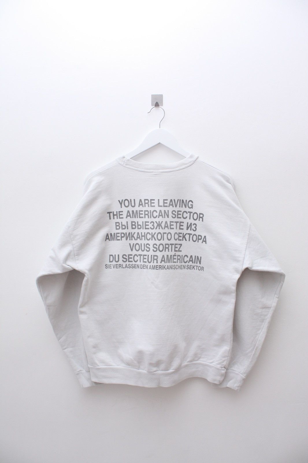 image of Humor x Junya Watanabe Vintage Charlie Checkpoint Sweatshirt in White, Men's (Size Medium)