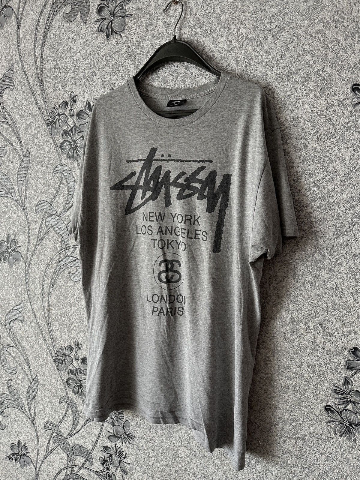 Stussy STUSSY WORLD TOUR TEE vintage t shirt L Size US L / EU 52-54 / 3 - 3 Thumbnail