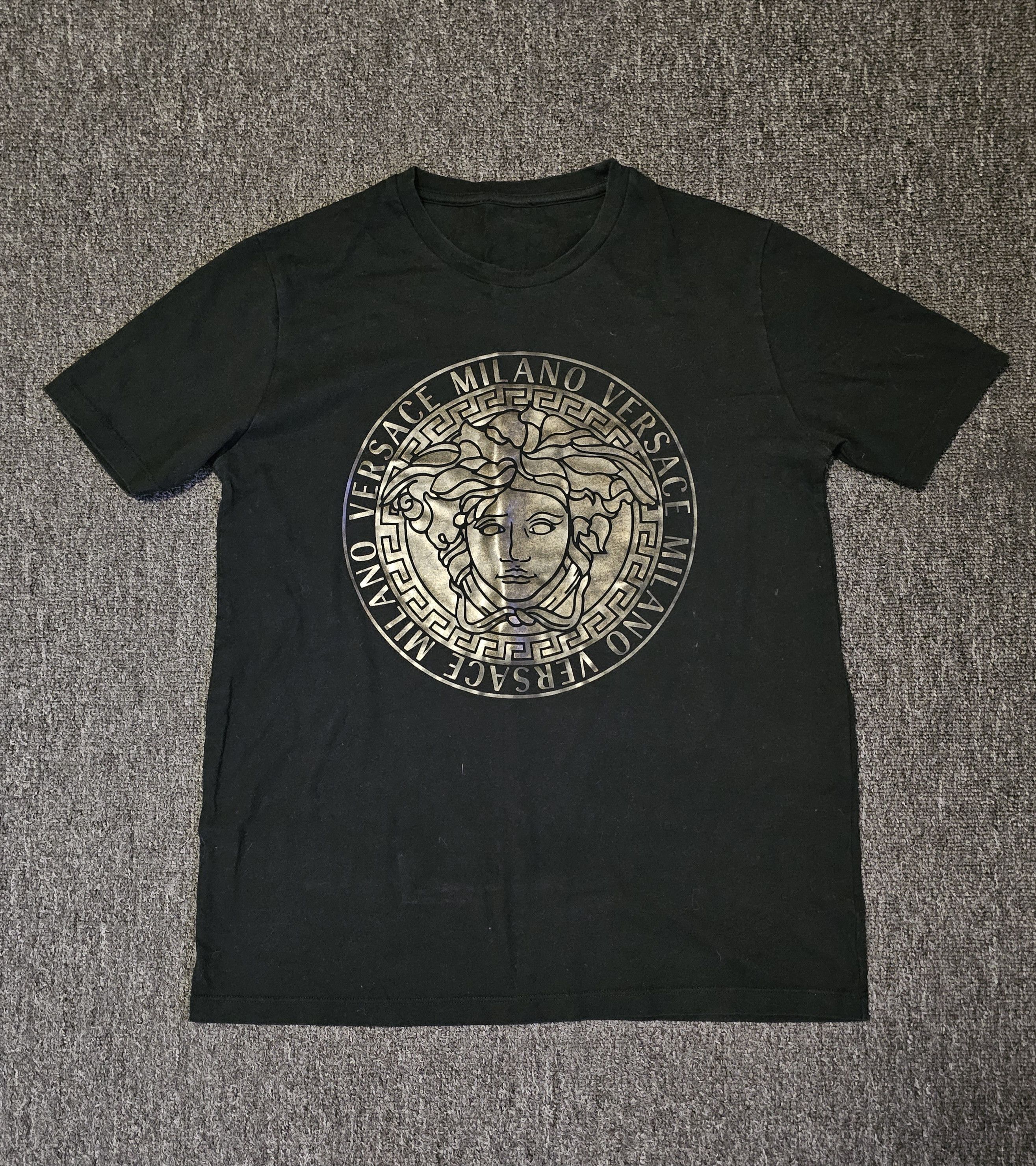 Versace Versace Kids Black Long Sleeve Medusa T-Shirt Size 14 Size S / US 4 / IT 40 - 1 Thumbnail