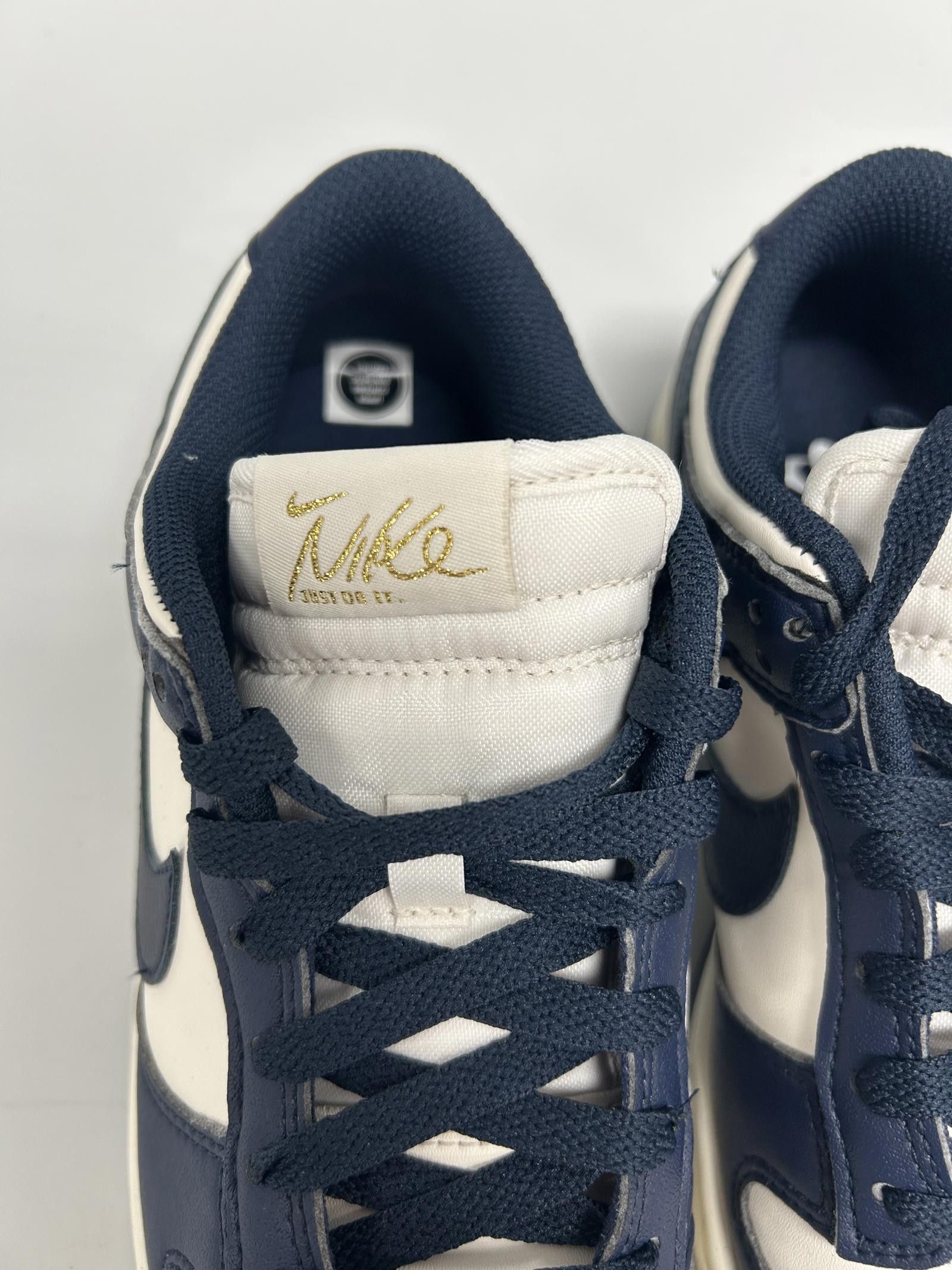Nike Nike Dunk Low Retro nn - Navy/White Size US 6.5 / IT 36.5 - 8 Thumbnail