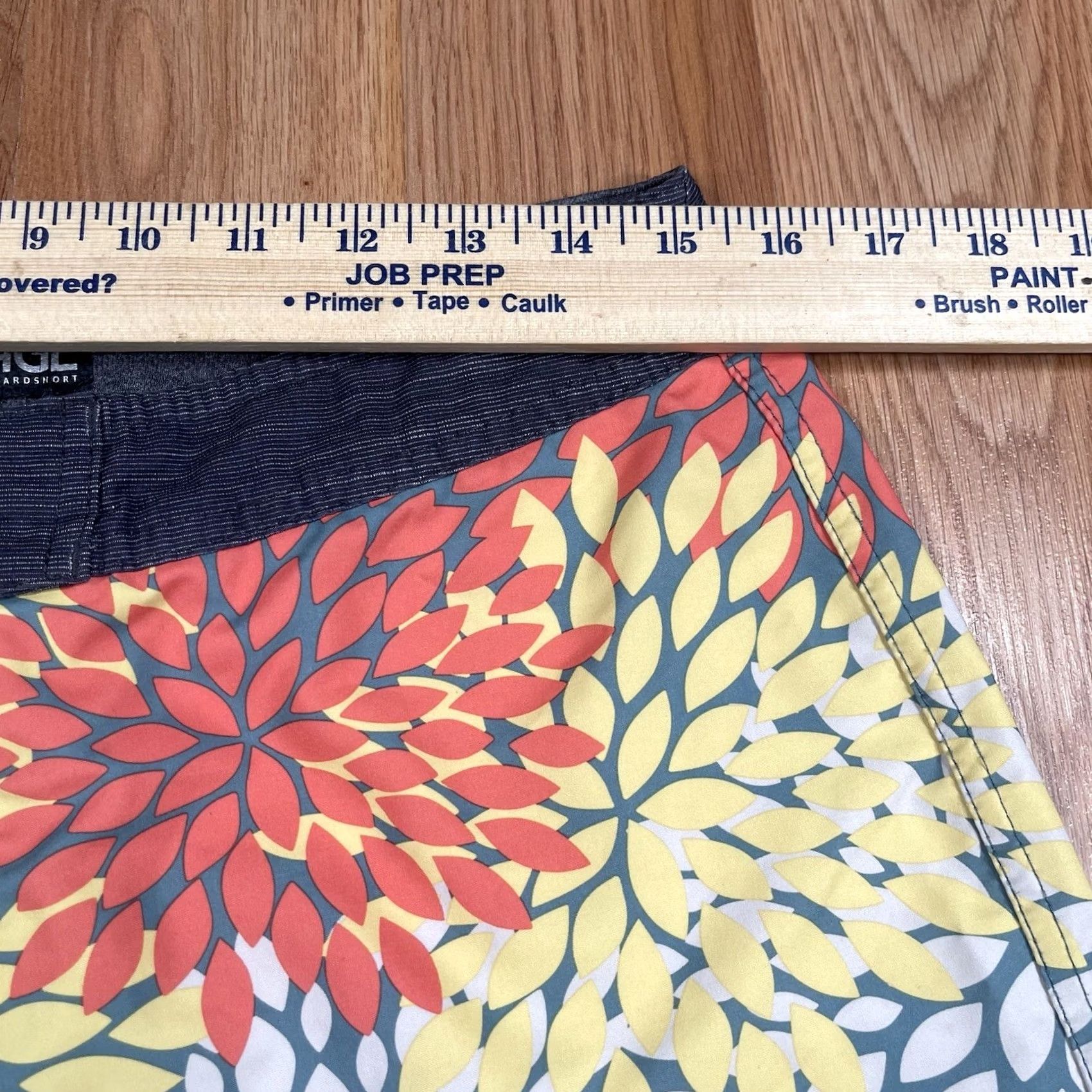 Vintage Mirage Shorts Mens 32 Stretch Drawstring Swim Trunks Beach Polyester Blend Trunks Pockets Quick Dry Adults Mens Beach Polyester Blend Mirage Shorts 32 Size US 32 / EU 48 - 5 Thumbnail