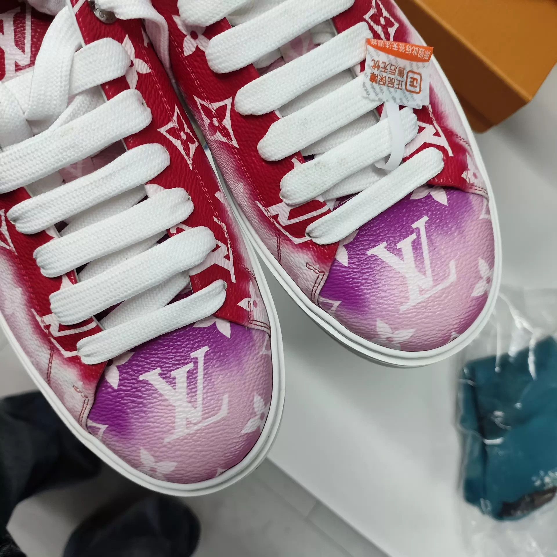 Louis Vuitton LV Monogram Gradient Red Sneaker 38.5 Size US 8 / IT 38 - 2 Thumbnail