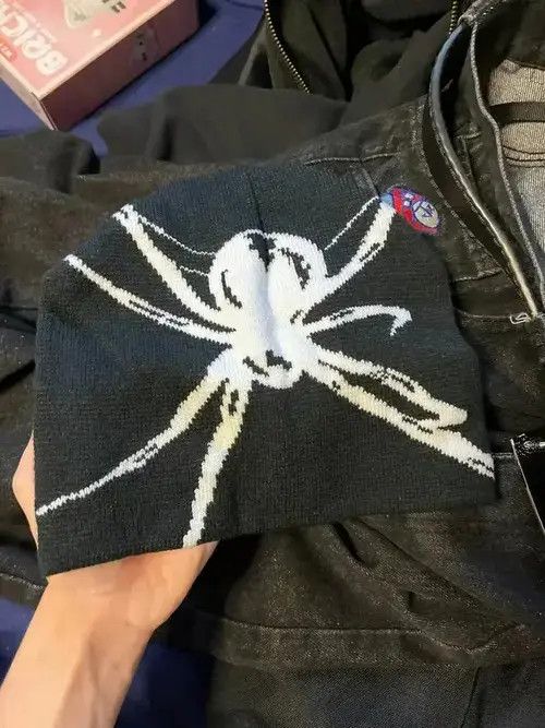 Other hat with spider Size ONE SIZE - 4 Thumbnail