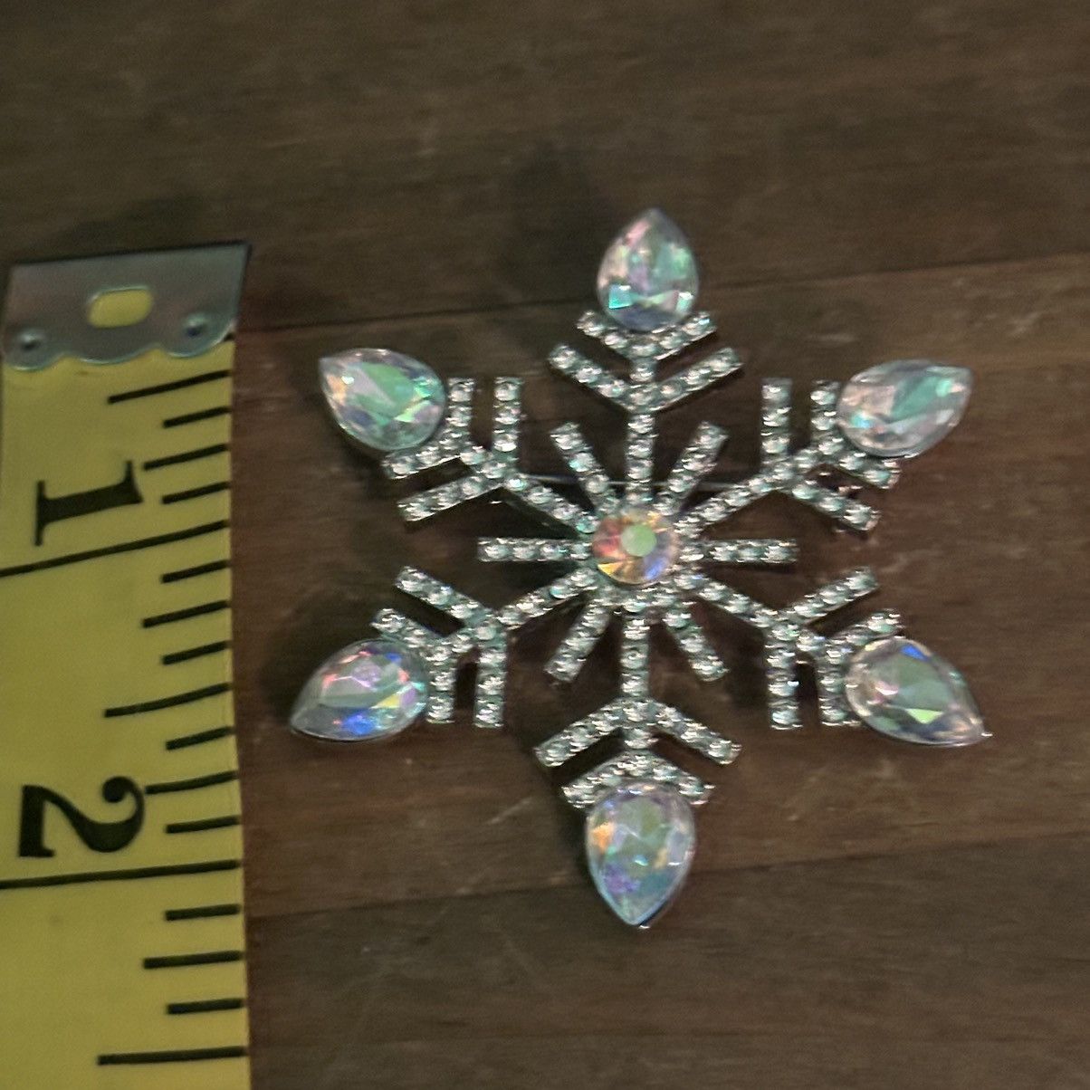 Vintage Vintage Aurora Borealis rhinestone snowflake brooch Size ONE SIZE - 2 Thumbnail