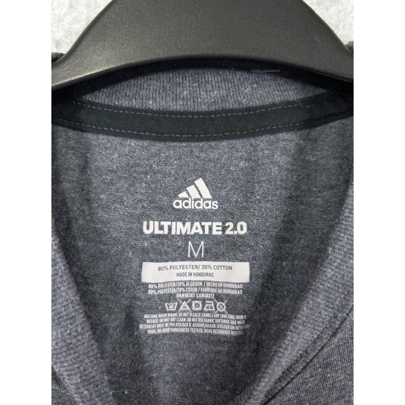 Adidas Adidas Shirt Mens Medium Gray Short Sleeve Crew Neck Logo Size US M / EU 48-50 / 2 - 4 Thumbnail