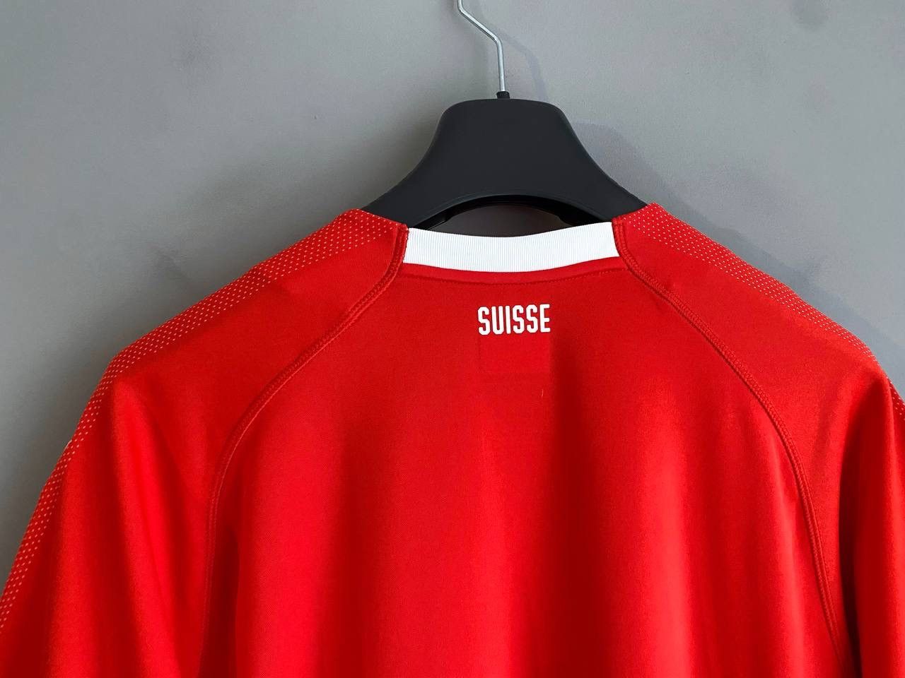 Puma Puma Switzerland/Suisse National Team Soccer Jersey, Size L Size US L / EU 52-54 / 3 - 9 Thumbnail