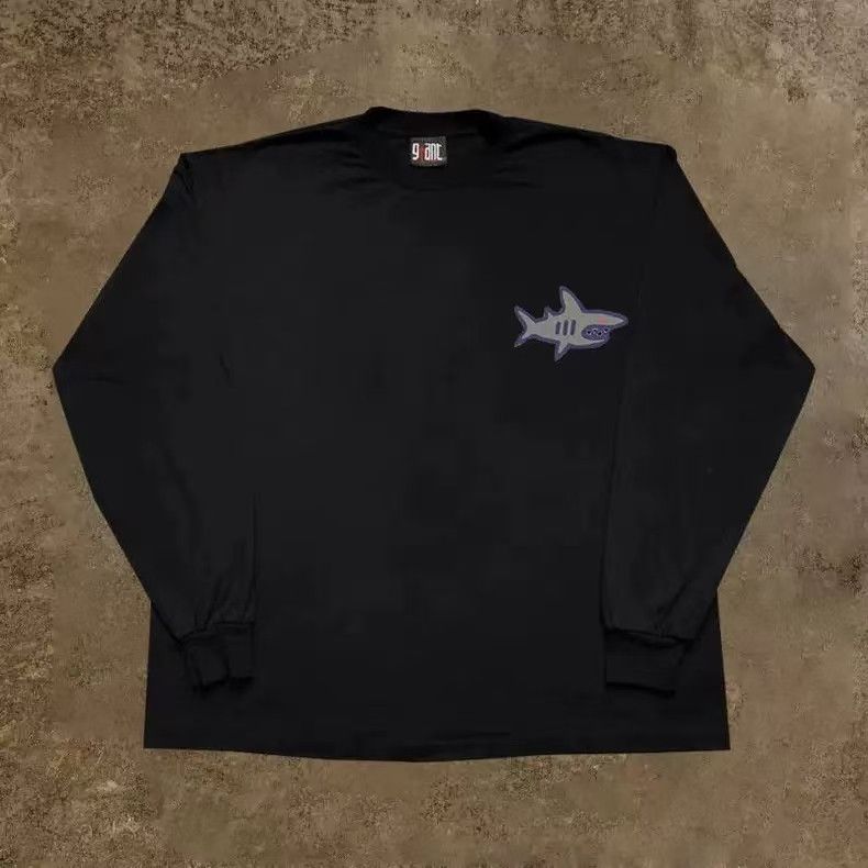 Vintage Black retro shark print long-sleeved t-shirt Size US M / EU 48-50 / 2 - 1 Thumbnail