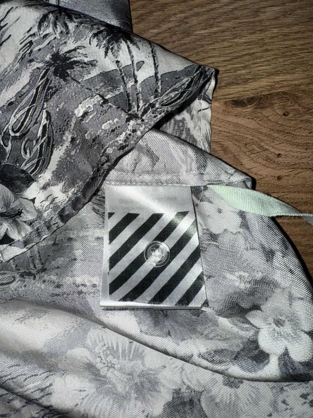 Off-White Off-white hawaiian silk shirt Size US S / EU 44-46 / 1 - 4 Thumbnail