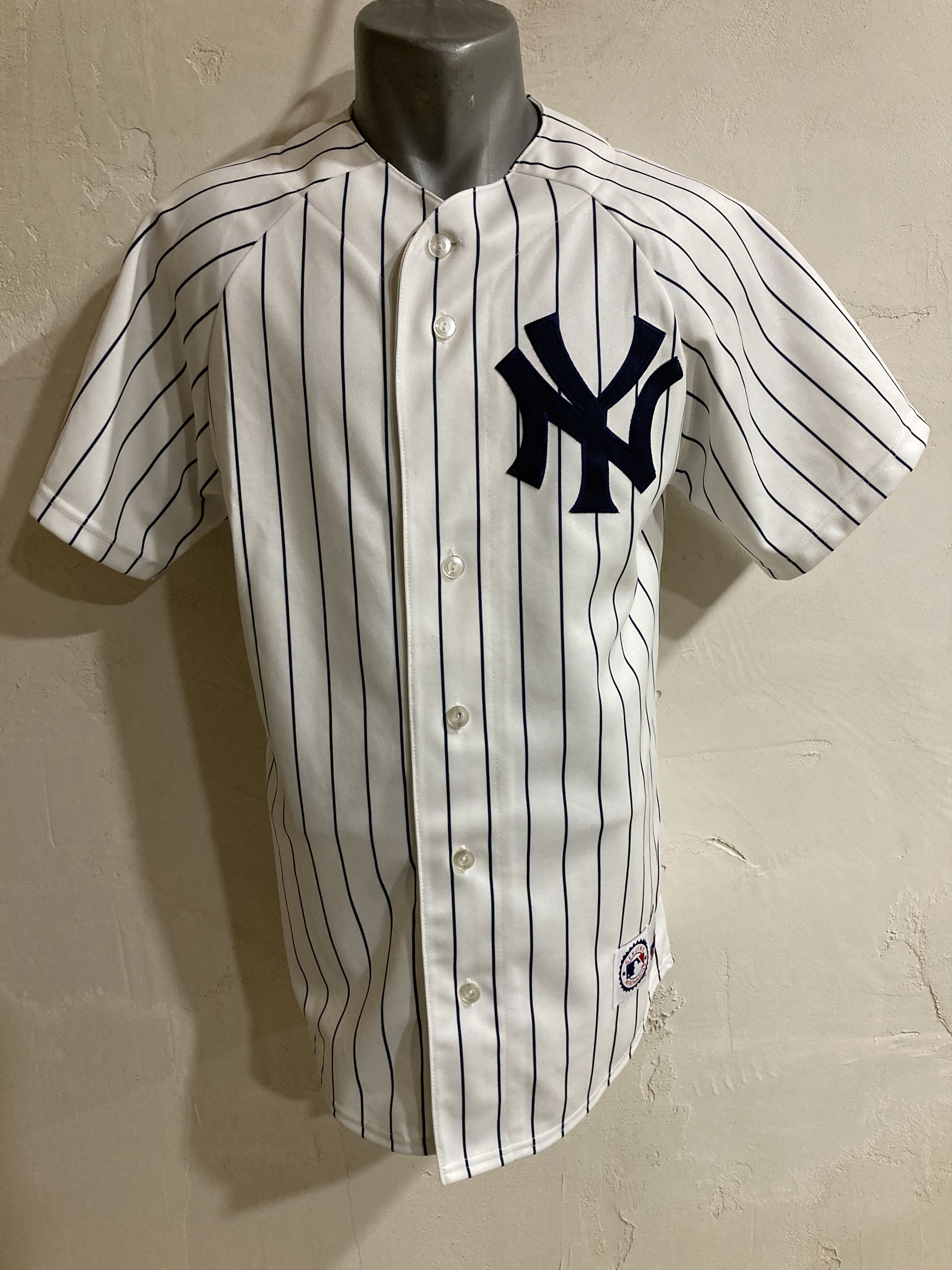 MLB Vintage New York Yankees MLB Majestic Pinstripe Jersey Size US M / EU 48-50 / 2 - 1 Thumbnail