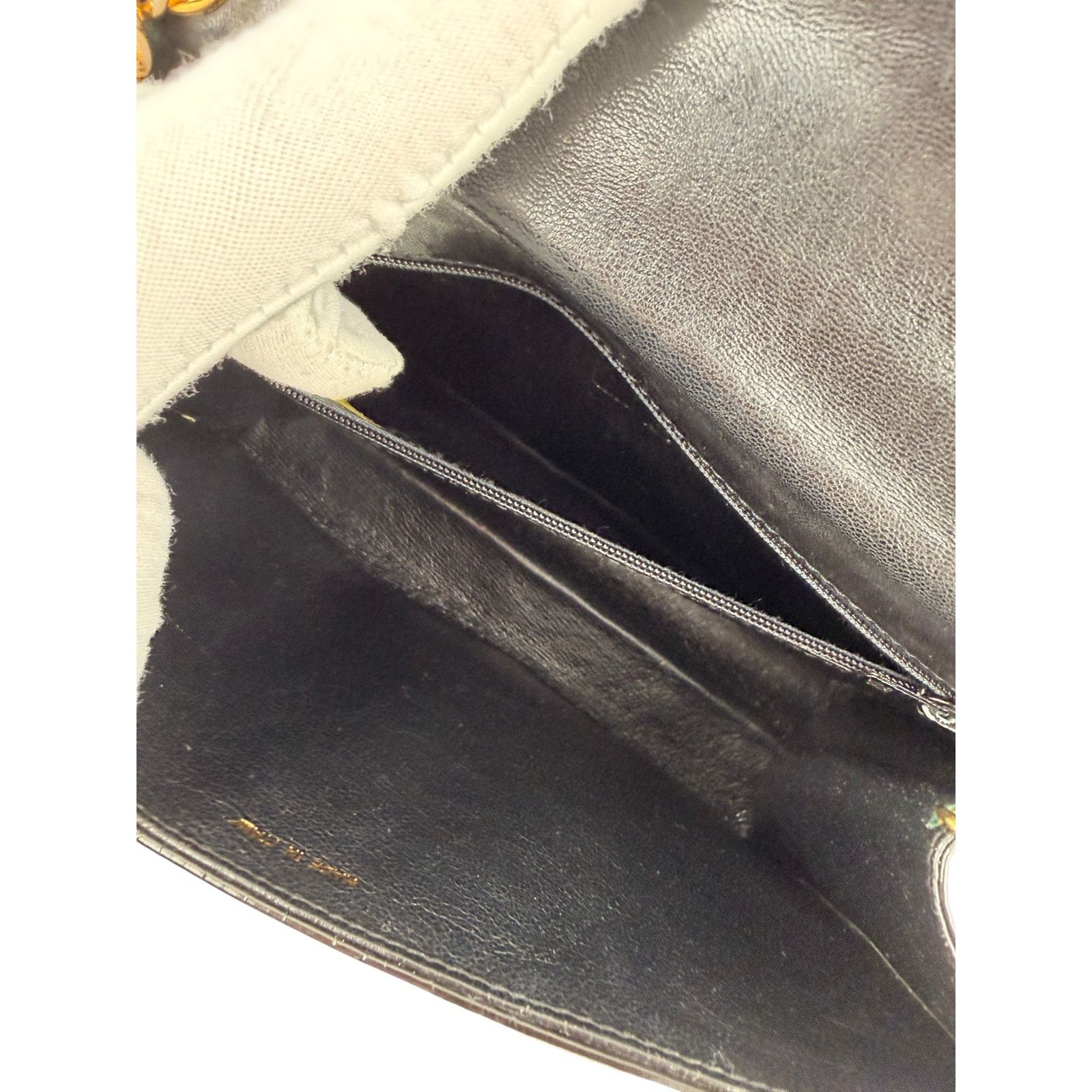 Chanel Chanel Vintage CC Black Patent Envelope Flap Bag Size ONE SIZE - 15 Thumbnail