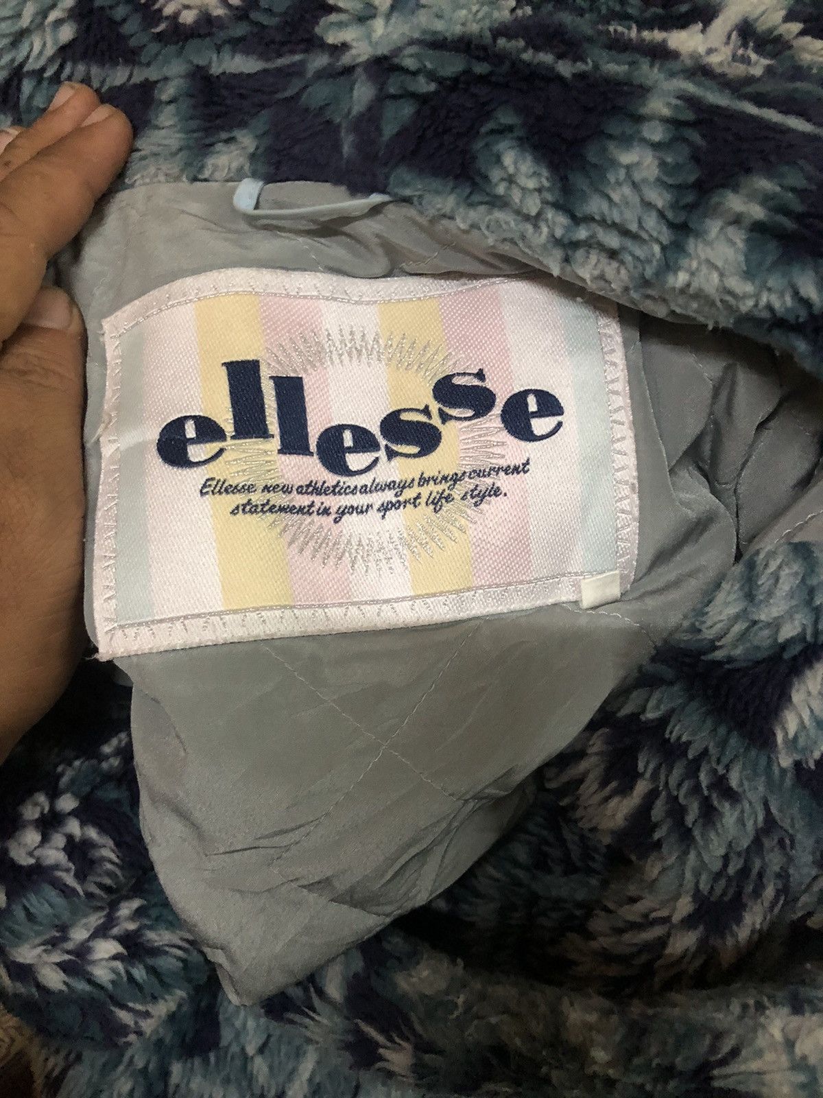 Ellesse Ellese Native Floral Motif Fleece Hooded Jacket Size US L / EU 52-54 / 3 - 3 Thumbnail