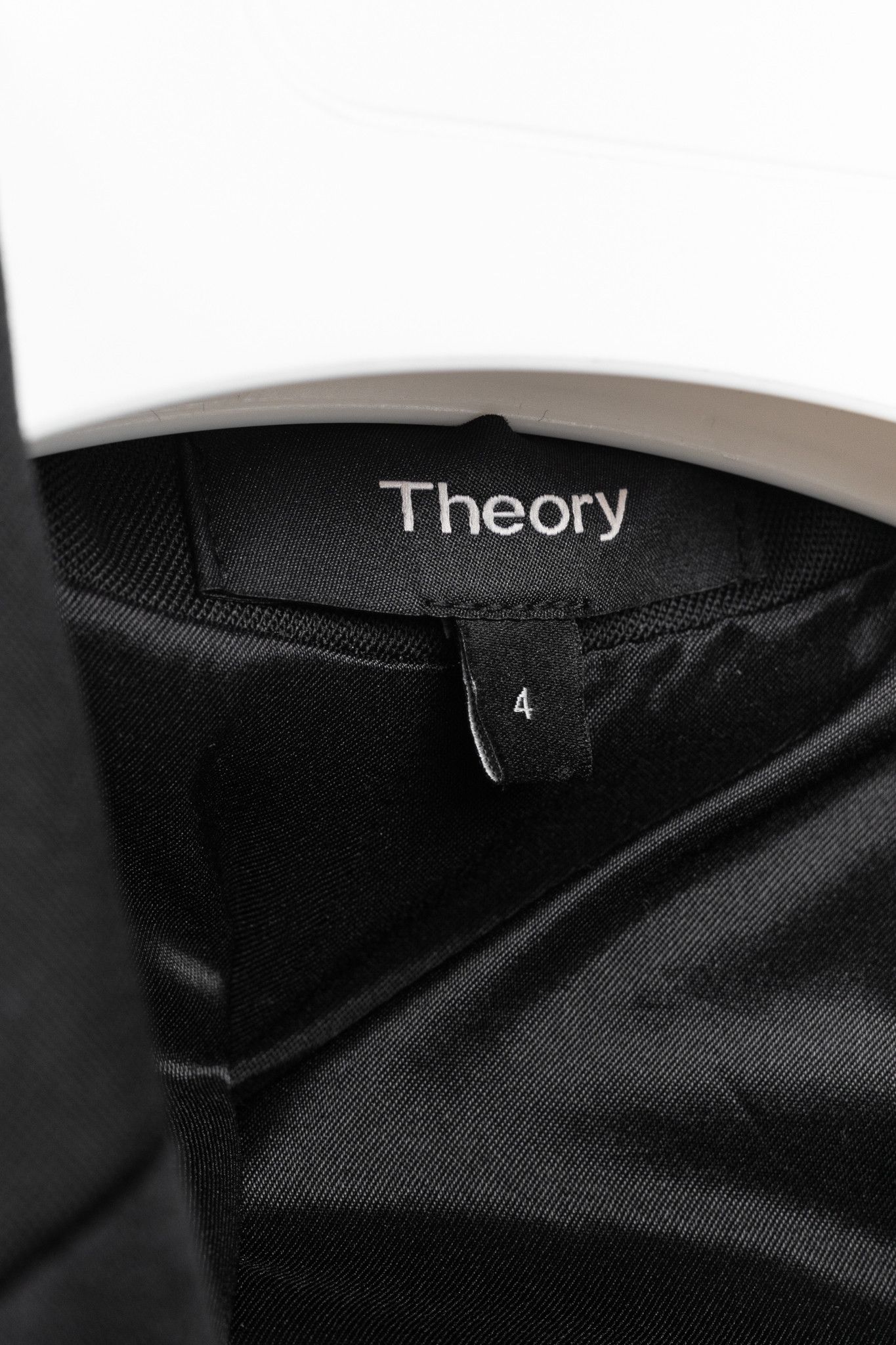Theory Theory Black Double-Breasted Satin-Trim Wool Tux Jacket Size S / US 4 / IT 40 - 4 Thumbnail