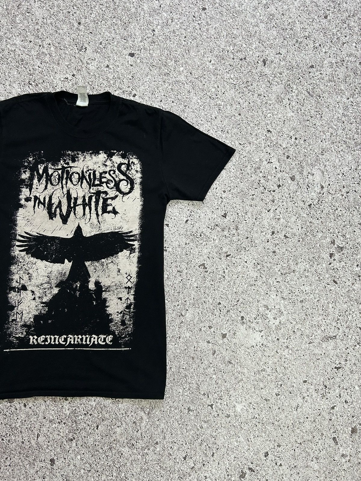 Band Tees × Vintage Vintage 2014 Motionless In White Reincarnate Band T-Shirt Size US M / EU 48-50 / 2 - 3 Thumbnail