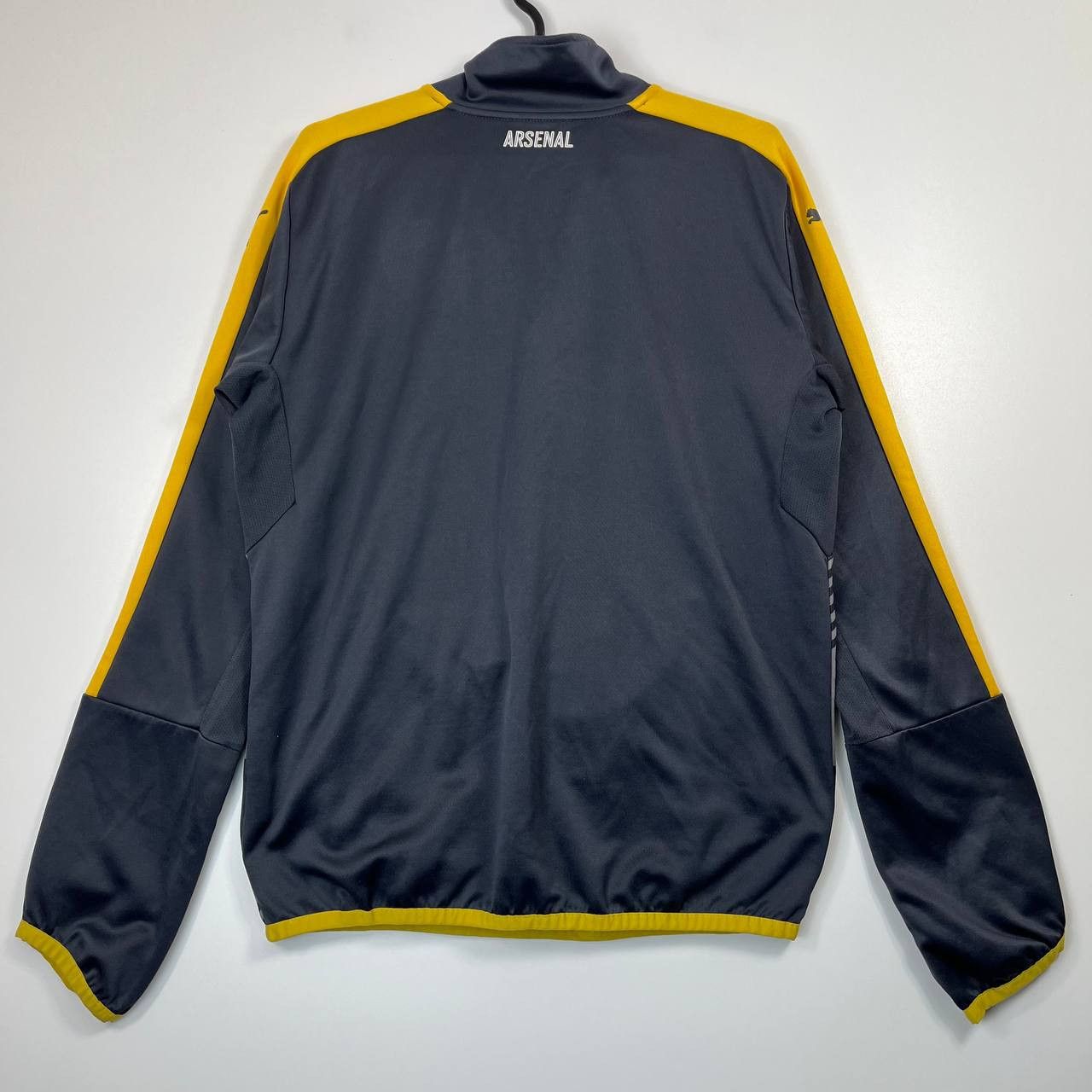 Puma ARSENAL 2016 2017 TRAINING JACKET FOOTBALL PUMA MENS SIZE M Size US M / EU 48-50 / 2 - 7 Thumbnail