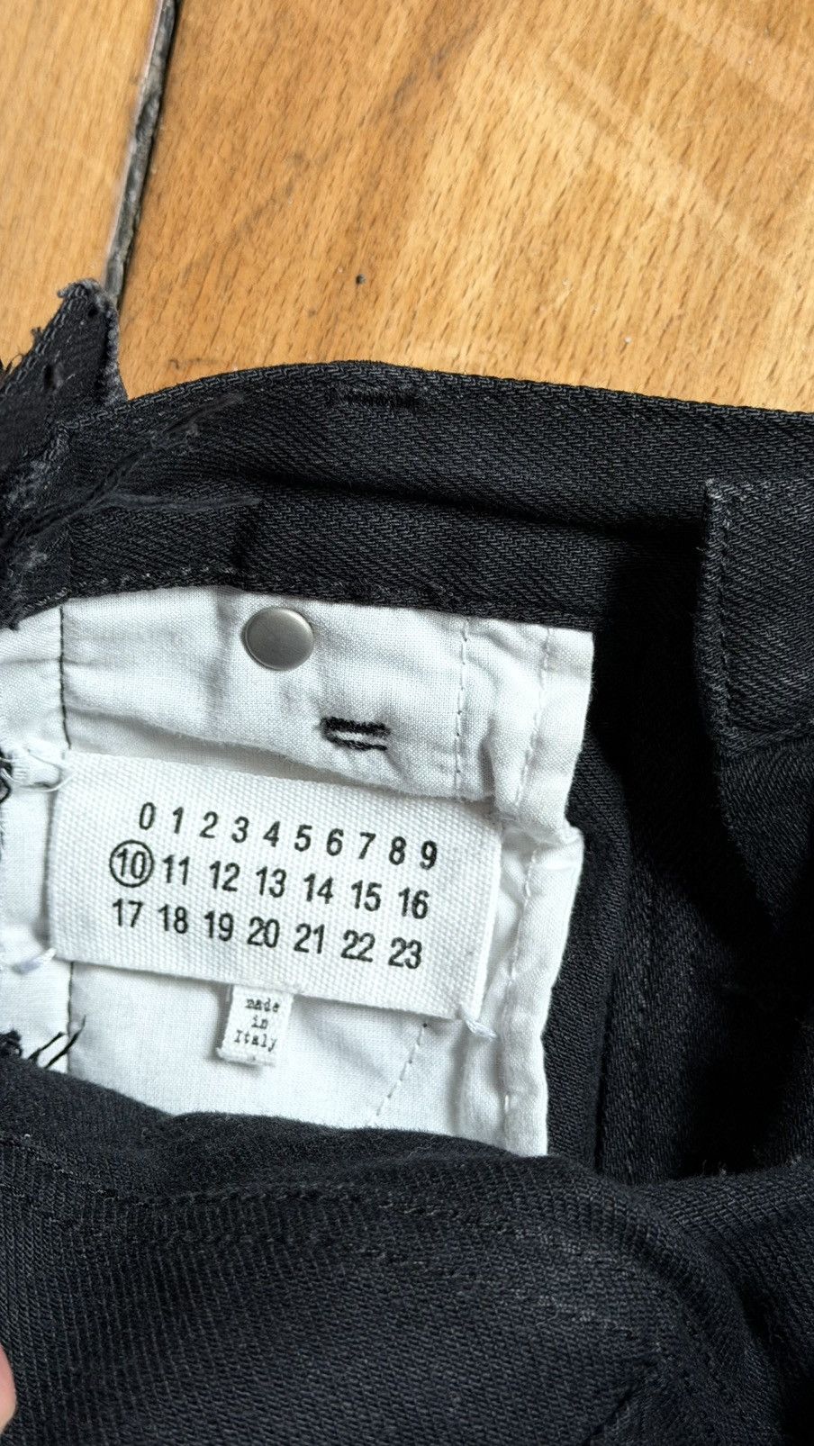 Maison Margiela Maison Margiela deconstructed Jeans Size US 31 - 5 Thumbnail