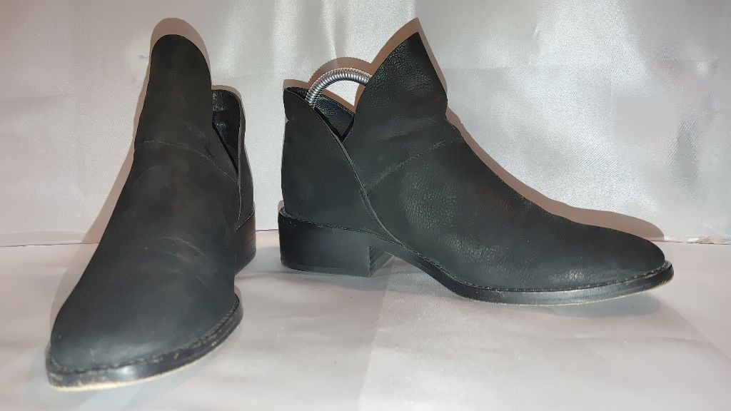 Eileen Fisher Eileen Fisher Leaf Nubuck Tumbled Leather Boots Size 9.5 Size US 9.5 / IT 39.5 - 7 Thumbnail