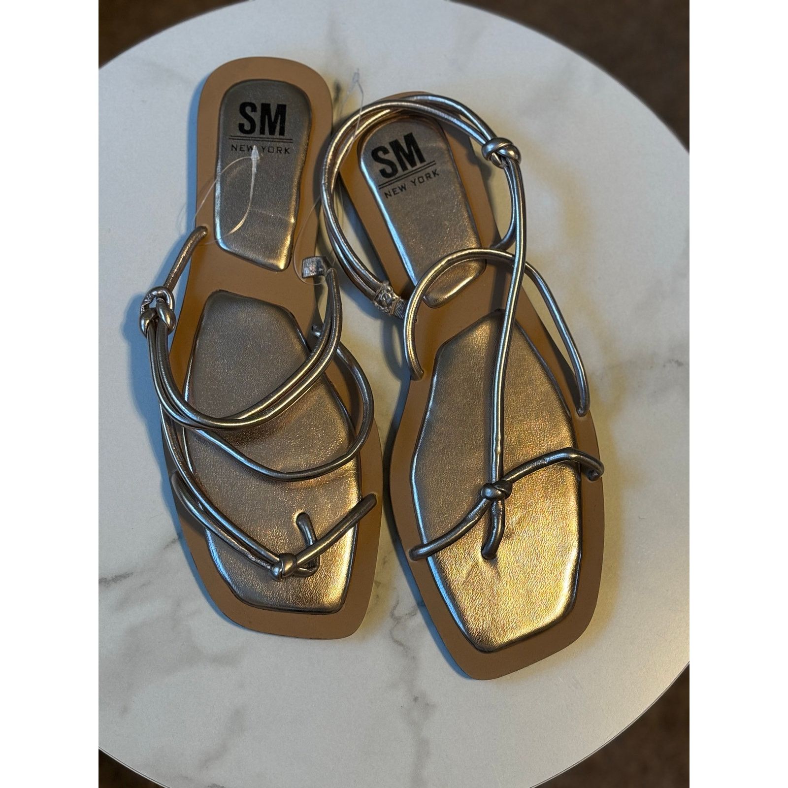 The Unbranded Brand Women’s Size 10 SM New York Sandals Size US 10 / IT 40 - 1 Thumbnail
