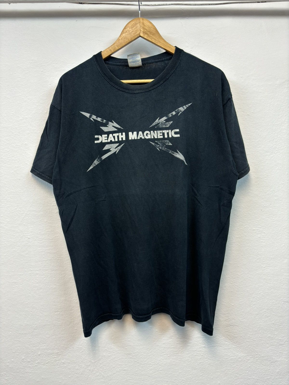 Band Tees × Vintage Vintage 2010 Metallica Death Magnetic World rock Tour Tee Size US L / EU 52-54 / 3 - 1 Thumbnail