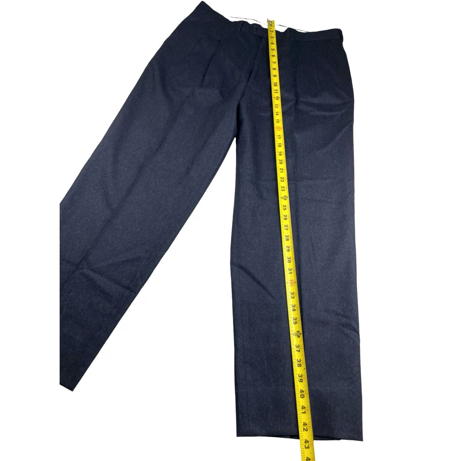 Vintage Dunhill Men’s 100% Wool Flannel Flat Front Dress Pants Navy Blue Italy 36x30 Jeans? Size US 36 / EU 52 - 5 Thumbnail