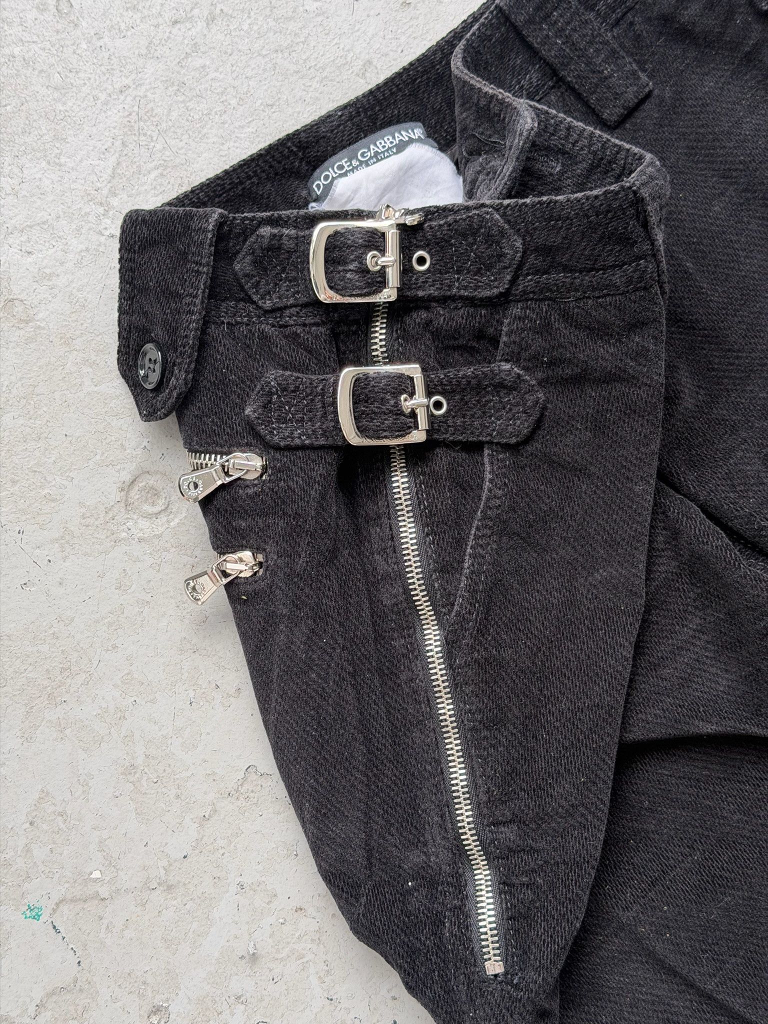 Dolce & Gabbana Dolce & Gabbana Corduroy Buckle Trousers Size US 32 / EU 48 - 5 Thumbnail