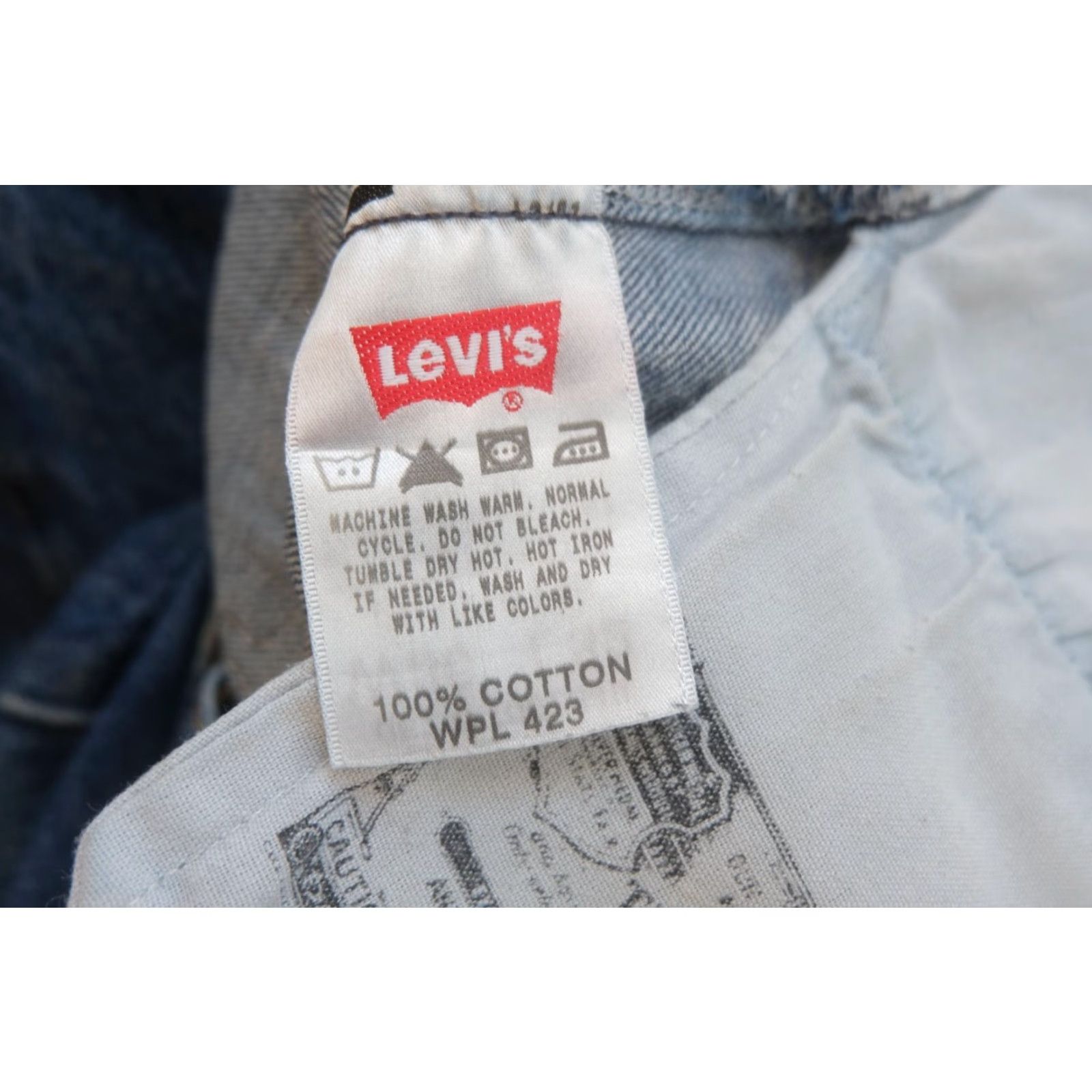 Denime VINTAGE Levis Strauss 501 Button Fly Jeans Denim Blue 2007 Mens SZ 36 x 32 Regular Straight 5-Pocket USA Y2K Jeans Size US 36 / EU 52 - 7 Thumbnail