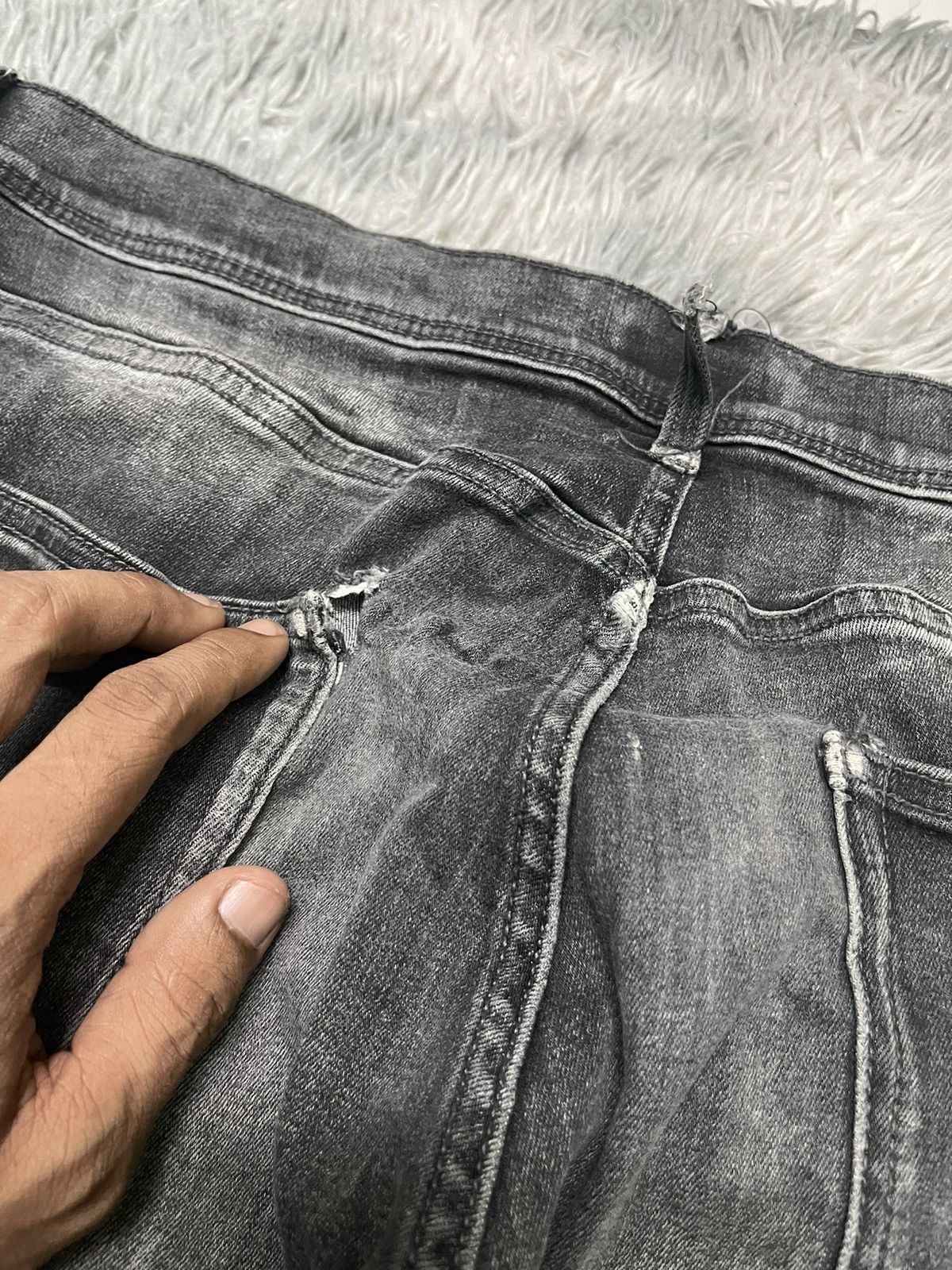Japanese Brand 2000s DIOR INSPIRED SOFT DENIM STRETCHABLE BRAND DURANTE Size US 32 / EU 48 - 19 Thumbnail