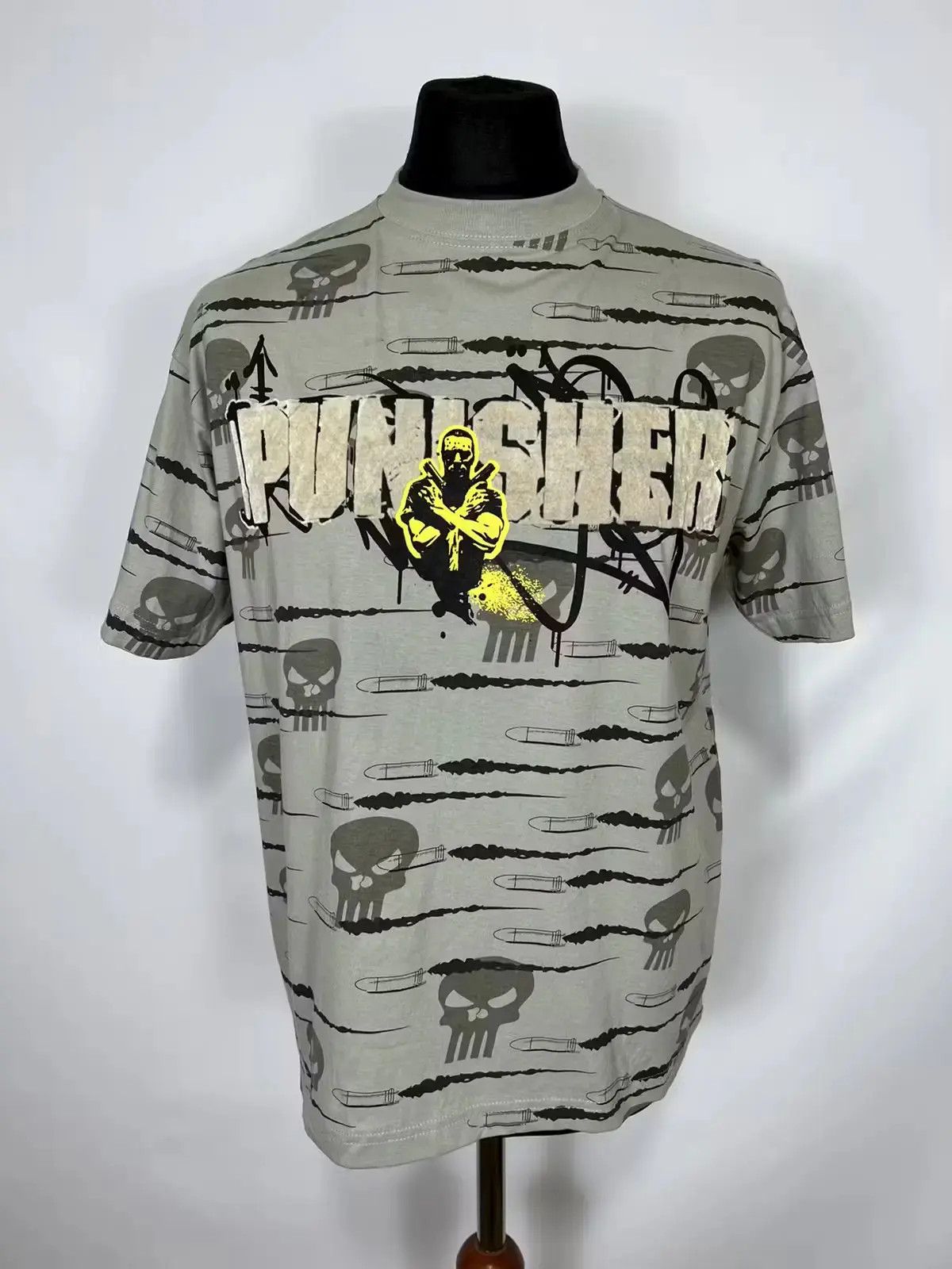 Band Tees Marvel comics Punisher 2009 tee Size US S / EU 44-46 / 1 - 1 Thumbnail