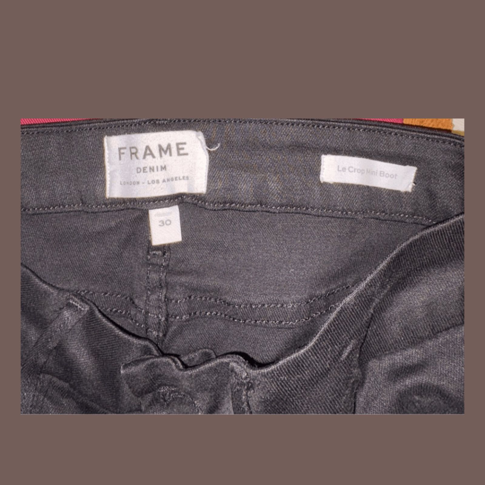 Frame VTG Crop Flare | FRAME Herring Wash Denim | Minimal Classic Size 28" / US 6 / IT 42 - 5 Thumbnail