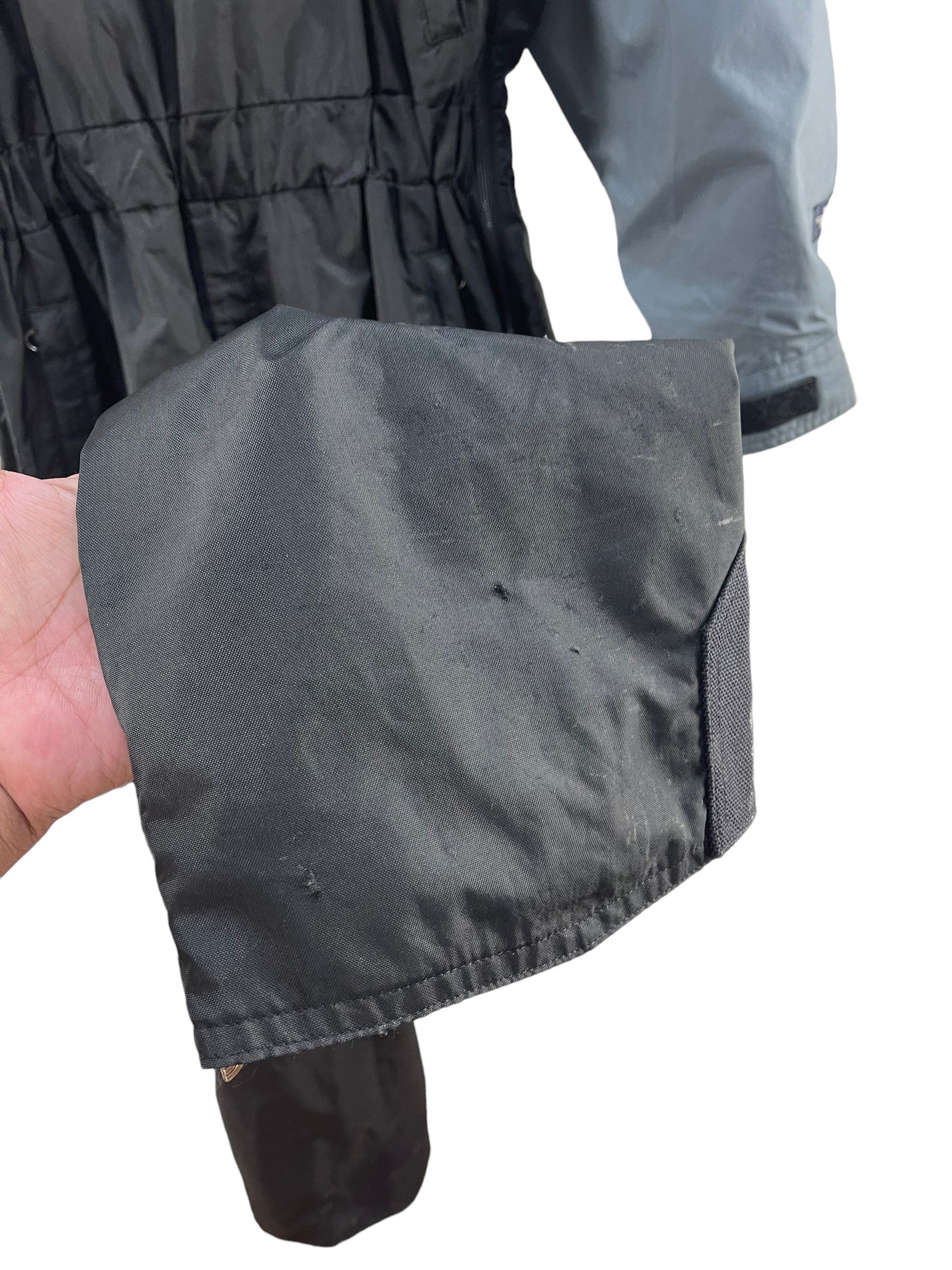 Goretex Vintage The North Face Goretex Overall Size US 30 / EU 46 - 13 Thumbnail