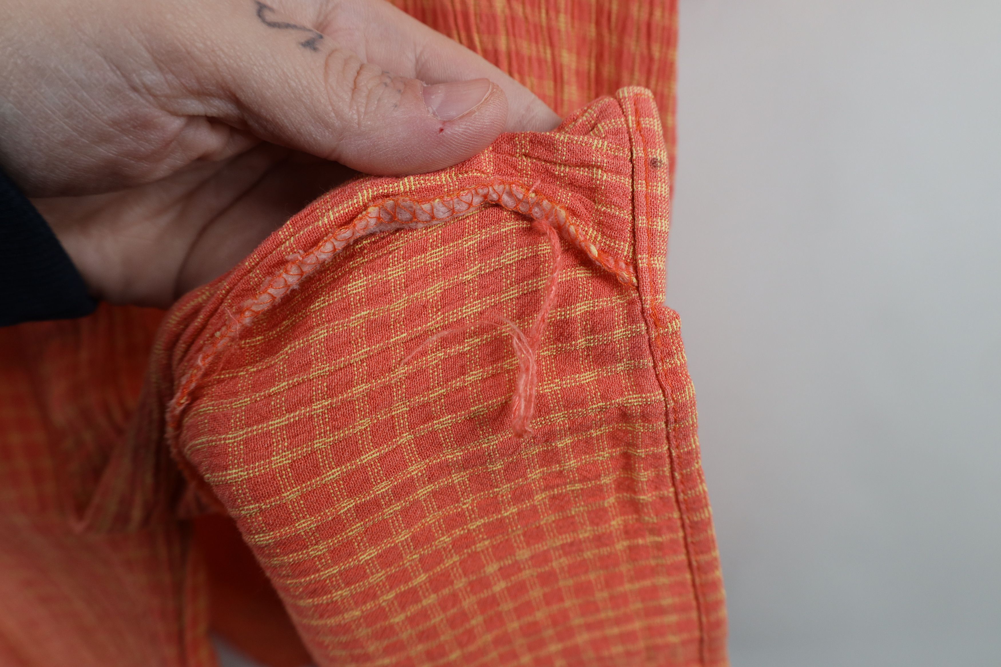 Vintage Vintage 90s Streetwear Rayon Knit Looped Collar Button Shirt Size US L / EU 52-54 / 3 - 4 Thumbnail