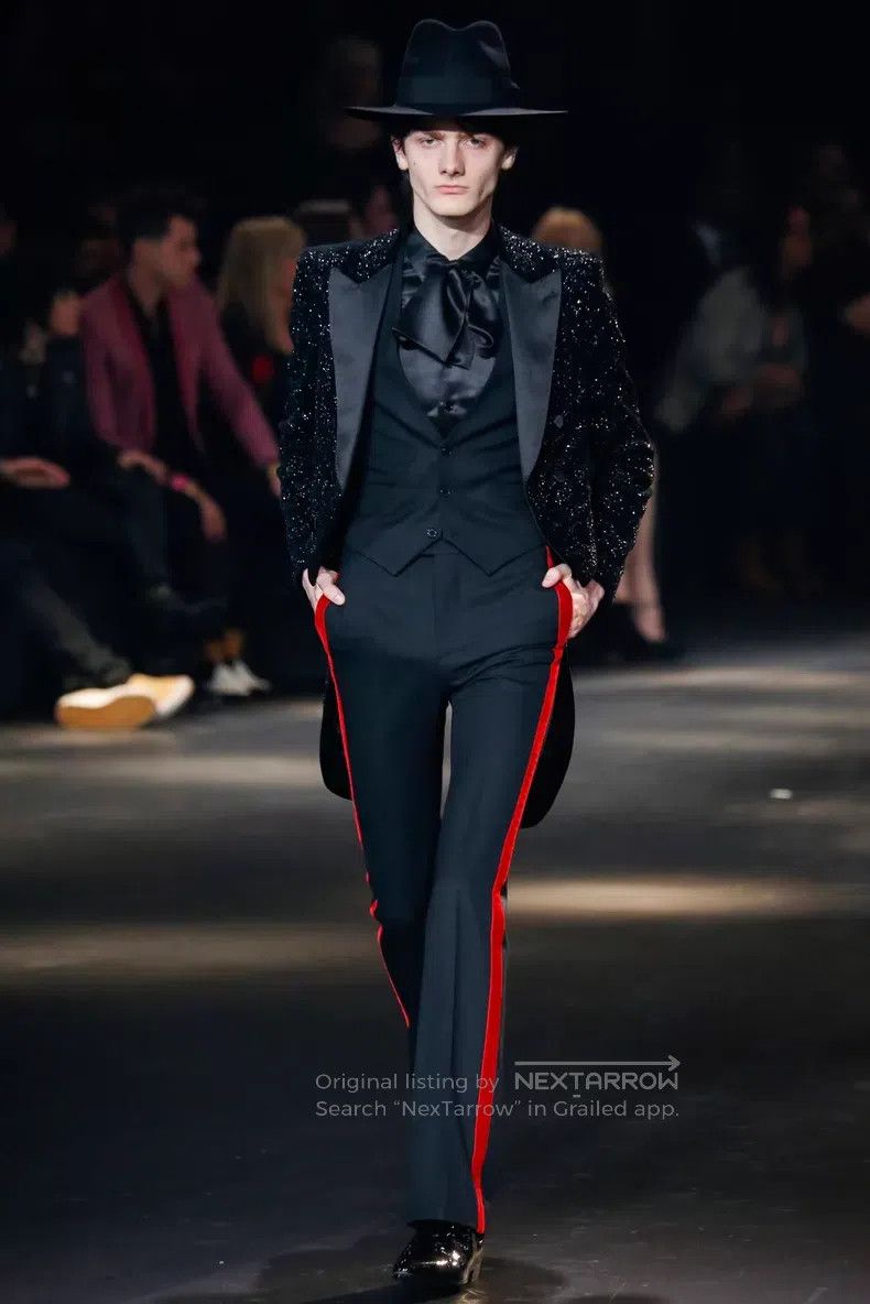 Saint Laurent Paris Saint Laurent Paris Satin Mulberry Silk Bow Tie Collar Shi Size XS / US 0-2 / IT 36-38 - 9 Thumbnail
