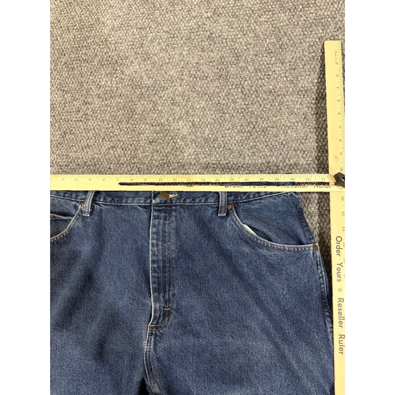 Wrangler Wrangler jeans mens 42x30 blue straight leg denim classic cowboy Size US 42 / EU 58 - 3 Thumbnail
