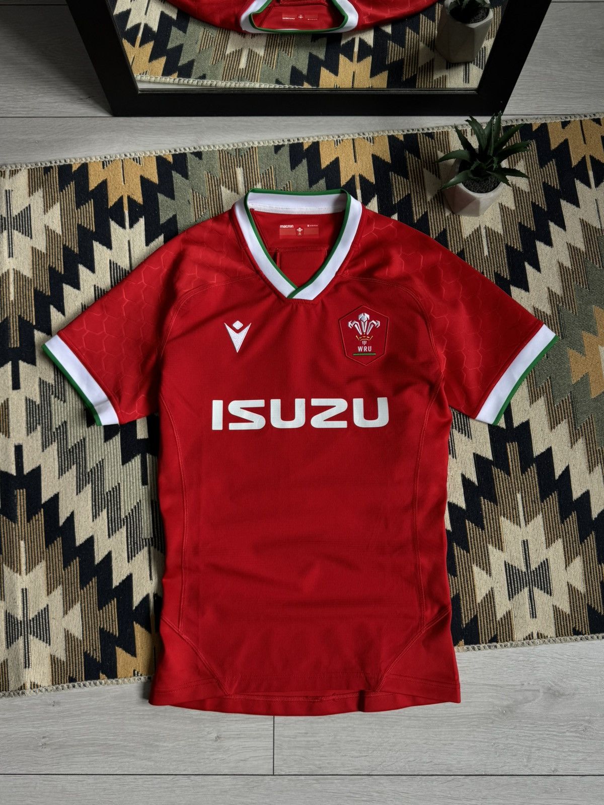 Macron Macron Wales WRU Rugby 2022-23 Jersey Size US M / EU 48-50 / 2 - 1 Thumbnail