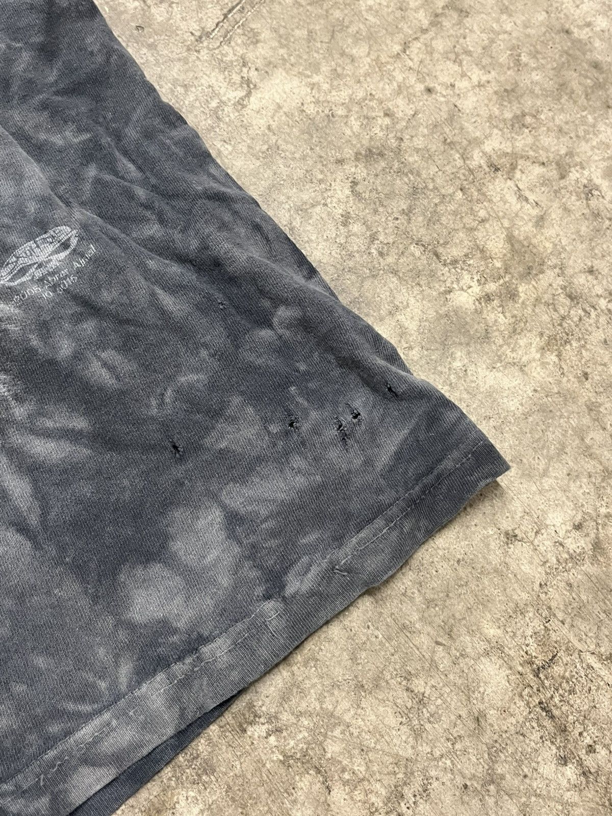 Vintage Y2k grunge tie dye shirt big graphic hype rare skater opium Size US XL / EU 56 / 4 - 8 Thumbnail