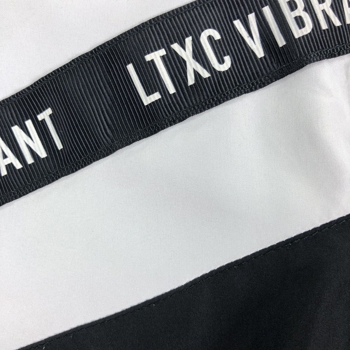 Japanese Brand Vintage Bomber Reversible Jacket Kid by Lovetoxic Size US XXS / EU 40 - 8 Thumbnail