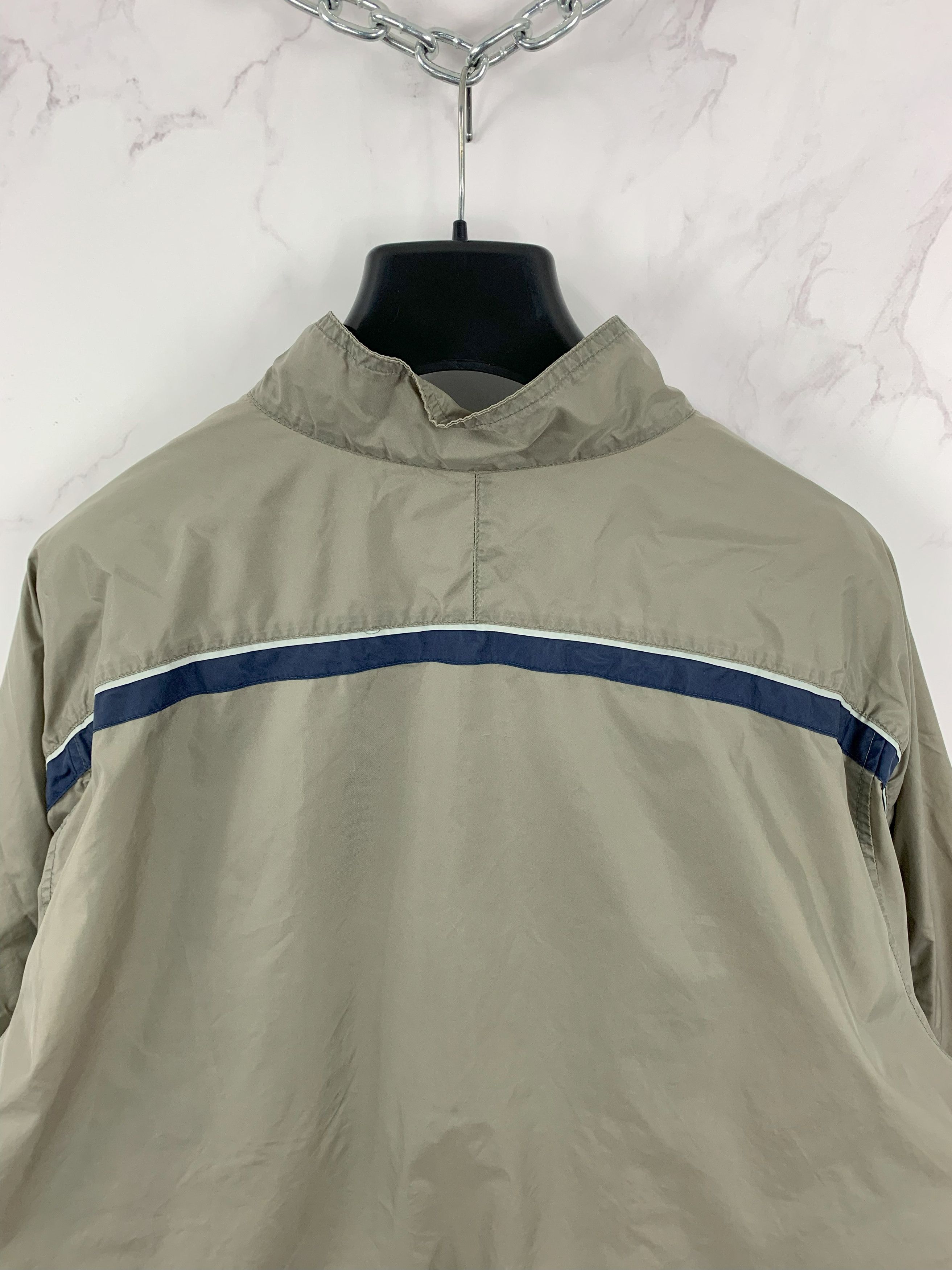 Nike Vintage Nike Nylon Windbreaker Track Jacket Size XL Size US XL / EU 56 / 4 - 6 Thumbnail
