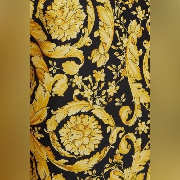 Versace New Authentic Versace Men Shorts Size 5 Size US 29 - 6 Thumbnail