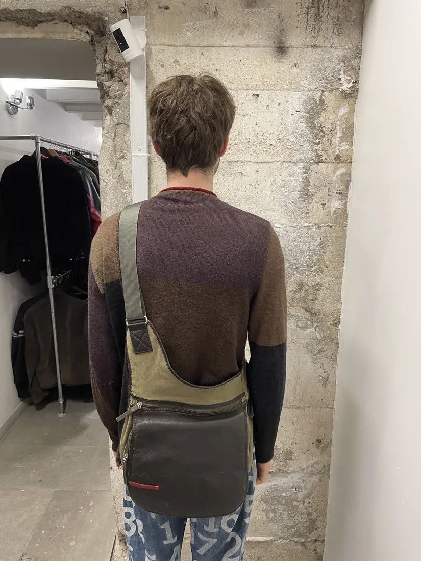 Prada × Vintage 2000s Prada Olive Military Hybrid Leather Shoulder Bag Size ONE SIZE - 4 Thumbnail