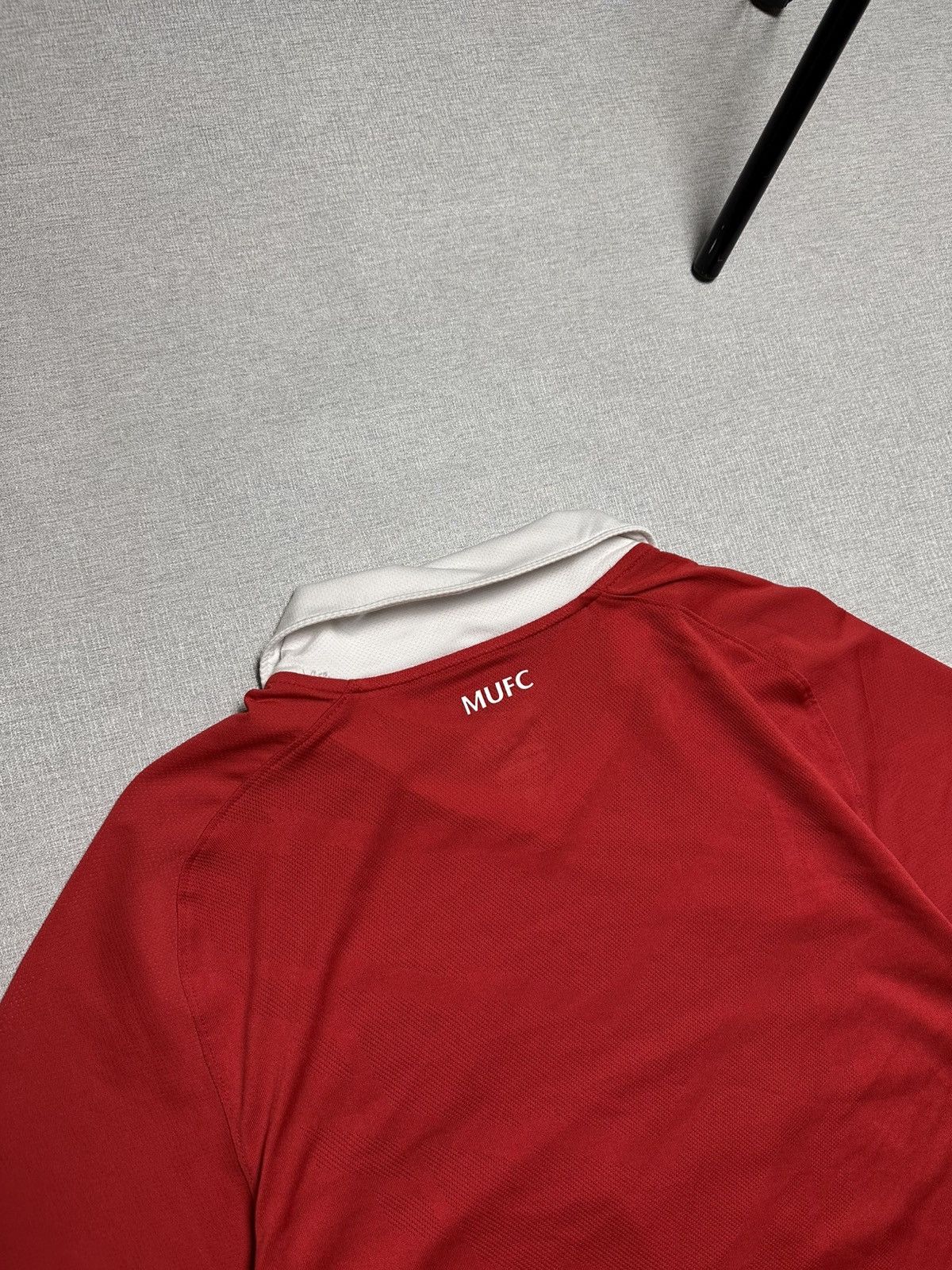 Nike × Vintage Nike Manchester United Vintage Home Jersey 2010/2011 Size US M / EU 48-50 / 2 - 11 Thumbnail