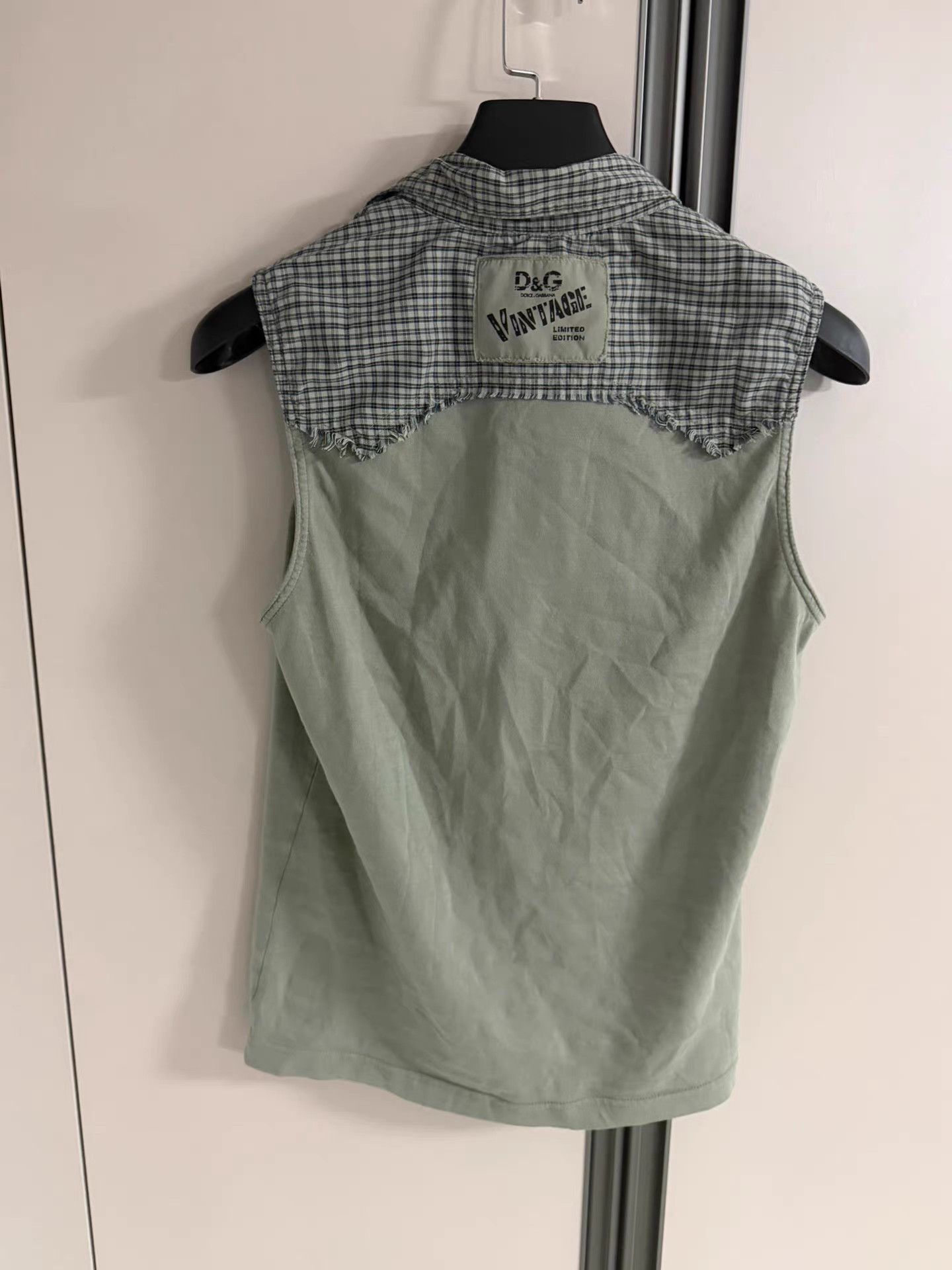 Dolce & Gabbana DOLCE&GABBANA Men's Casual Sleeveless T-Shirt K18 Size US M / EU 48-50 / 2 - 3 Thumbnail