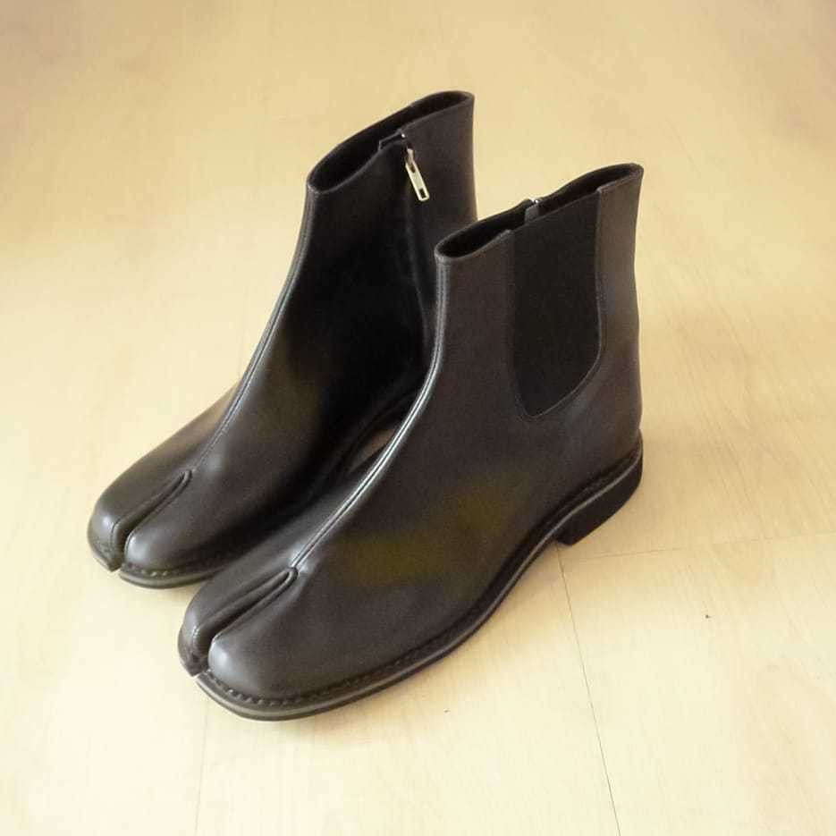 Designer Unisex Takumi Chelsea Boots Tabi Leather Size US 10 / EU 43 - 3 Thumbnail