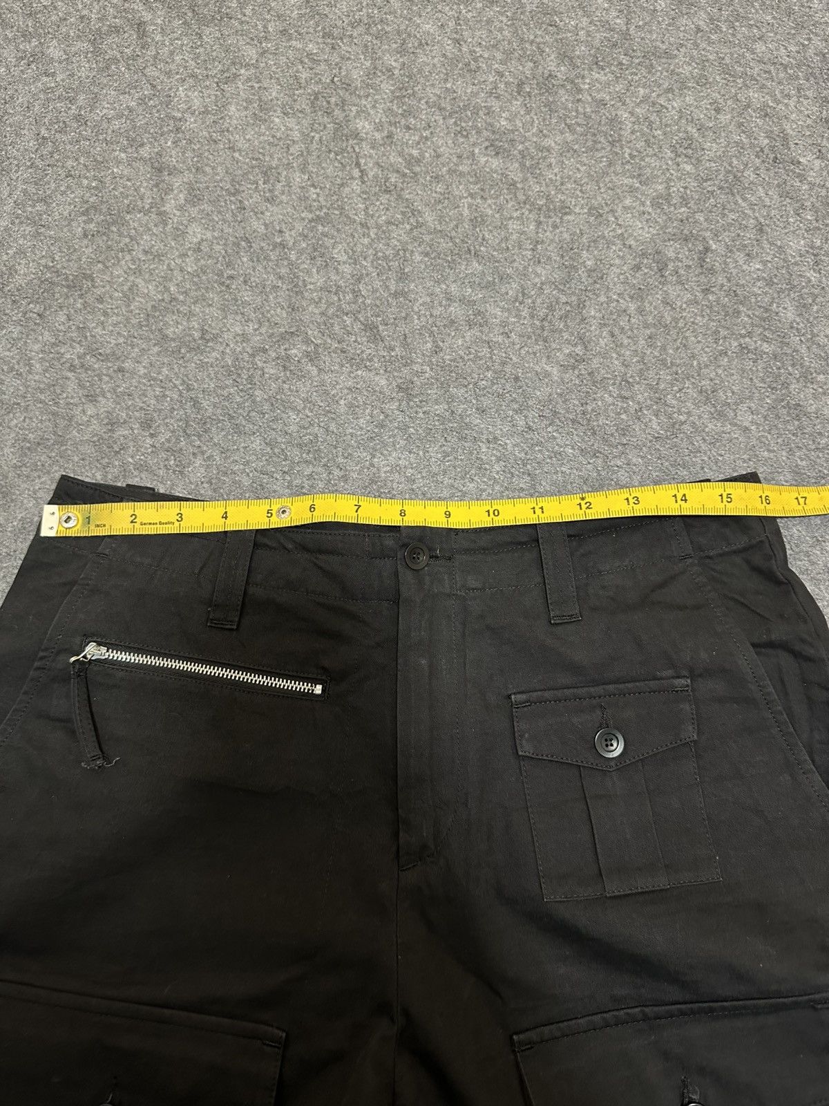 Phipps Phipps cargo trousers featuring large side pockets . Size US 30 / EU 46 - 19 Thumbnail