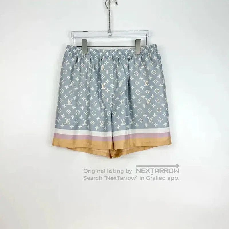 Louis Vuitton Louis Vuitton Multi. Size 24" / US 00 / IT 34 - 1 Thumbnail