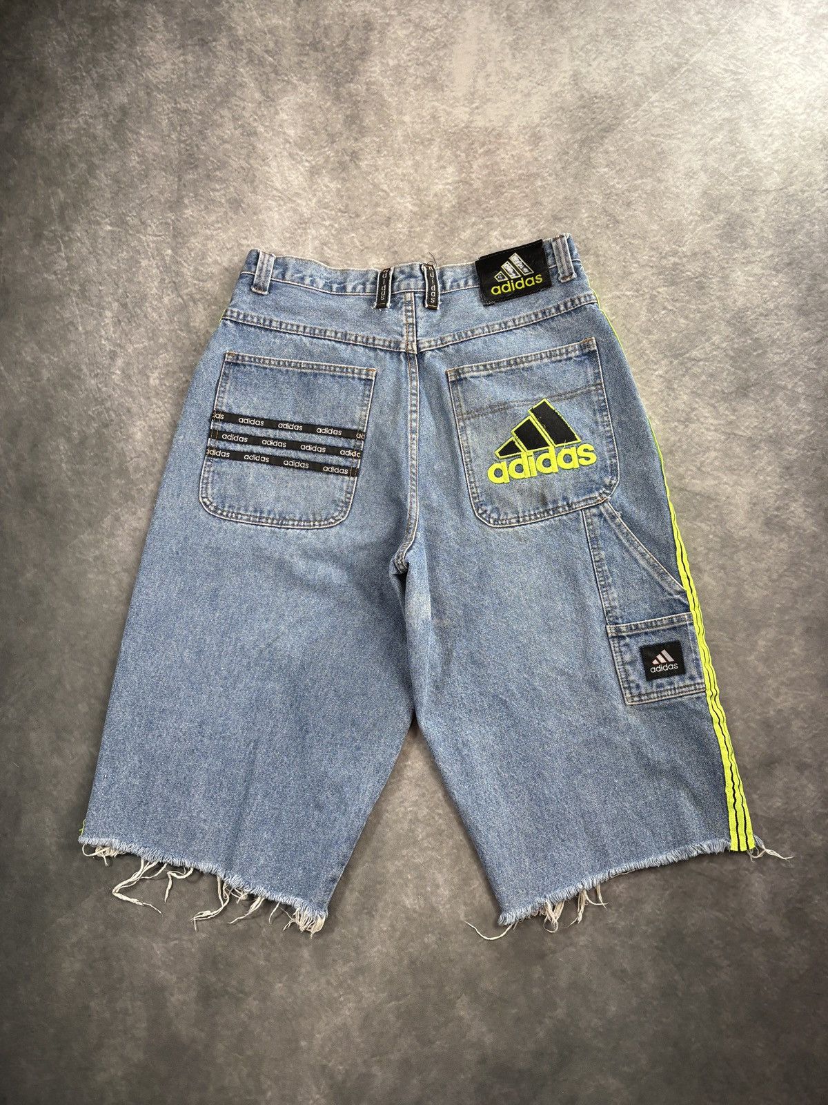 Adidas Vintage Adidas Jeans Shorts 90s Jorts Denim Baggy Loose Long Size US 32 / EU 48 - 23 Thumbnail