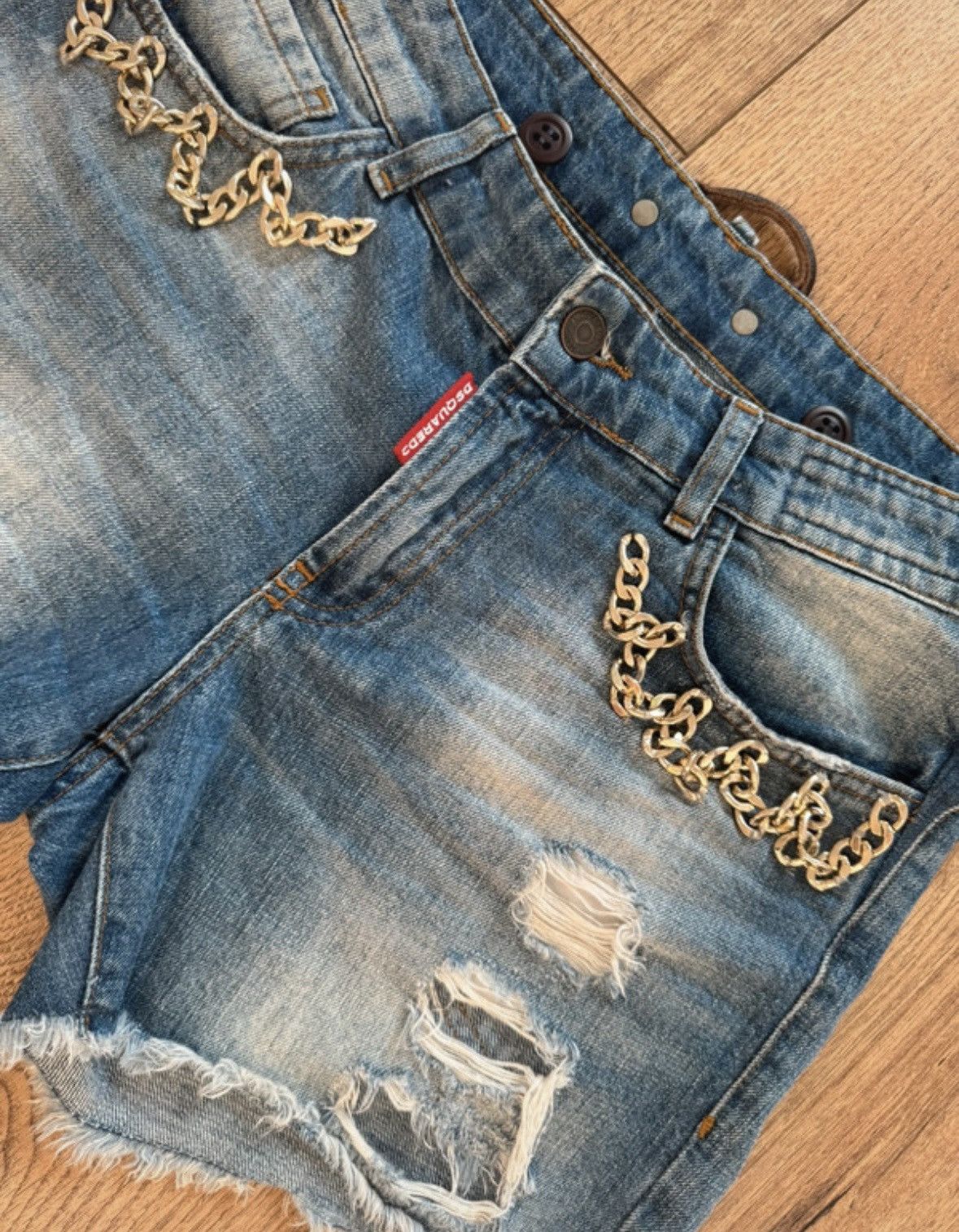 Dsquared2 Dsquared2 Women’s Denim Shorts Size s/Distressed Look/ Size 25" / US 0 / IT 36 - 3 Thumbnail